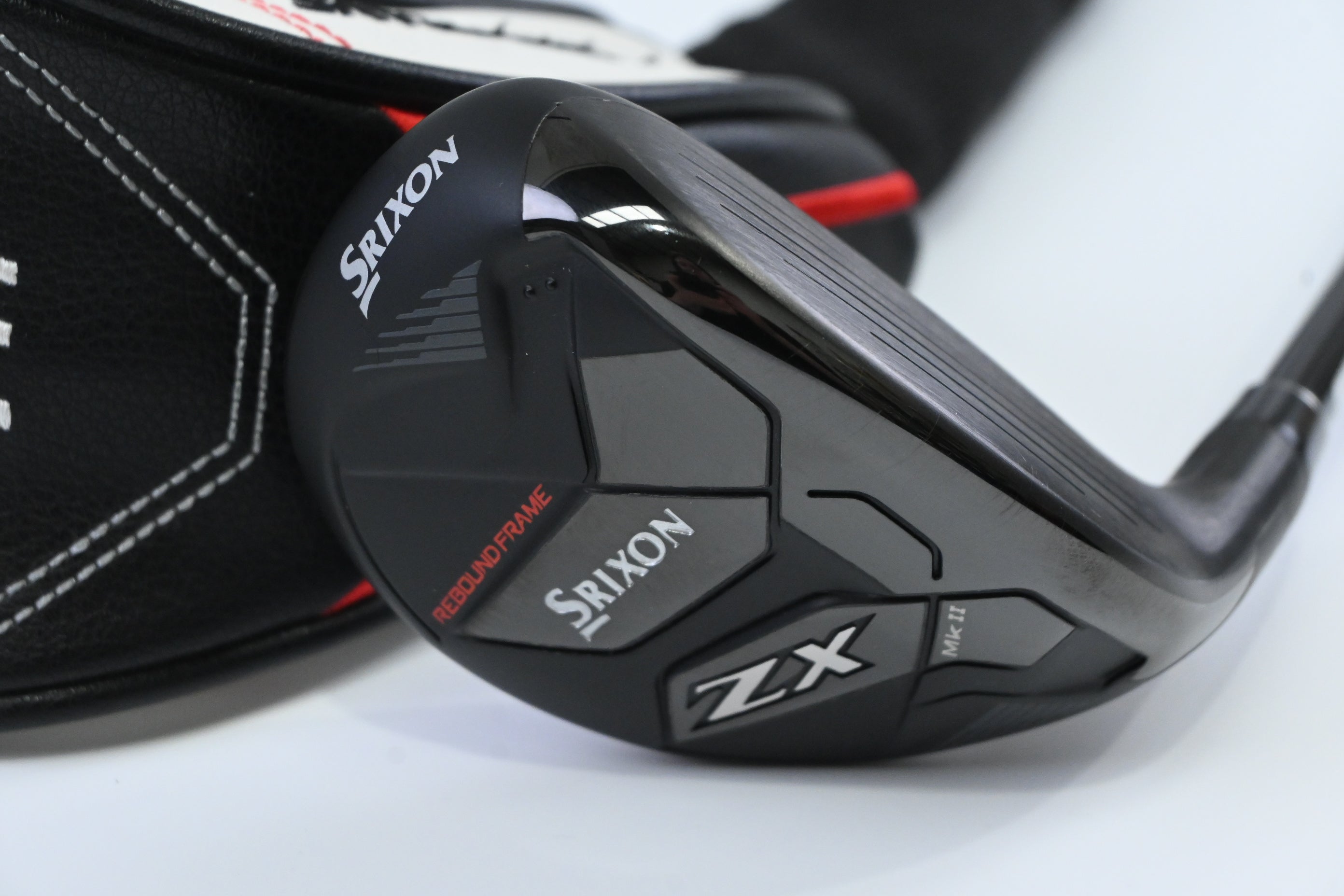 Srixon ZX Mk II 2023 #4 Hybrid / 22 Degree / Regular Flex HZRDUS Smoke Red RDX