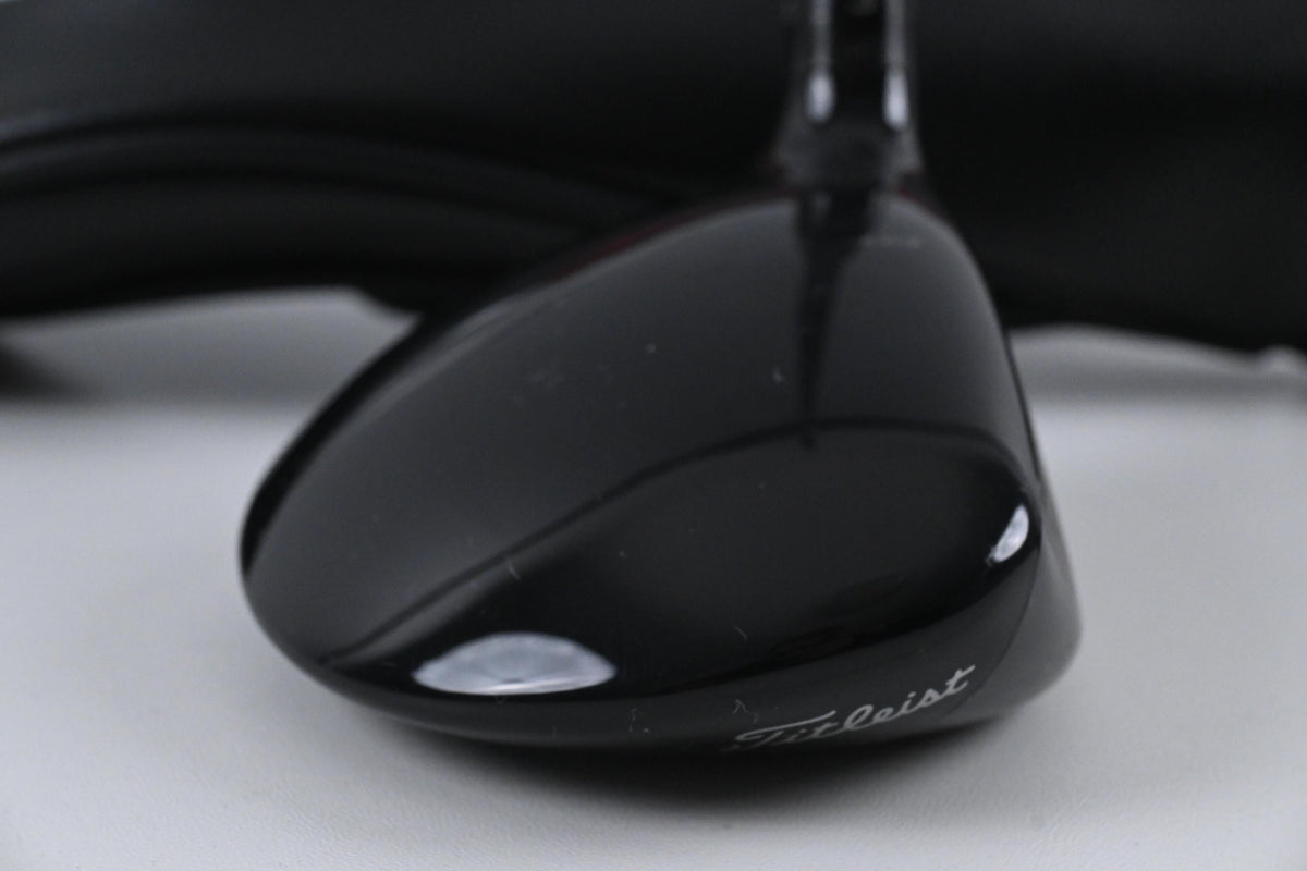 Titleist GT2 #5 Wood / 18 Degree / Stiff Flex HZRDUS Gen5 Black 70 Shaft