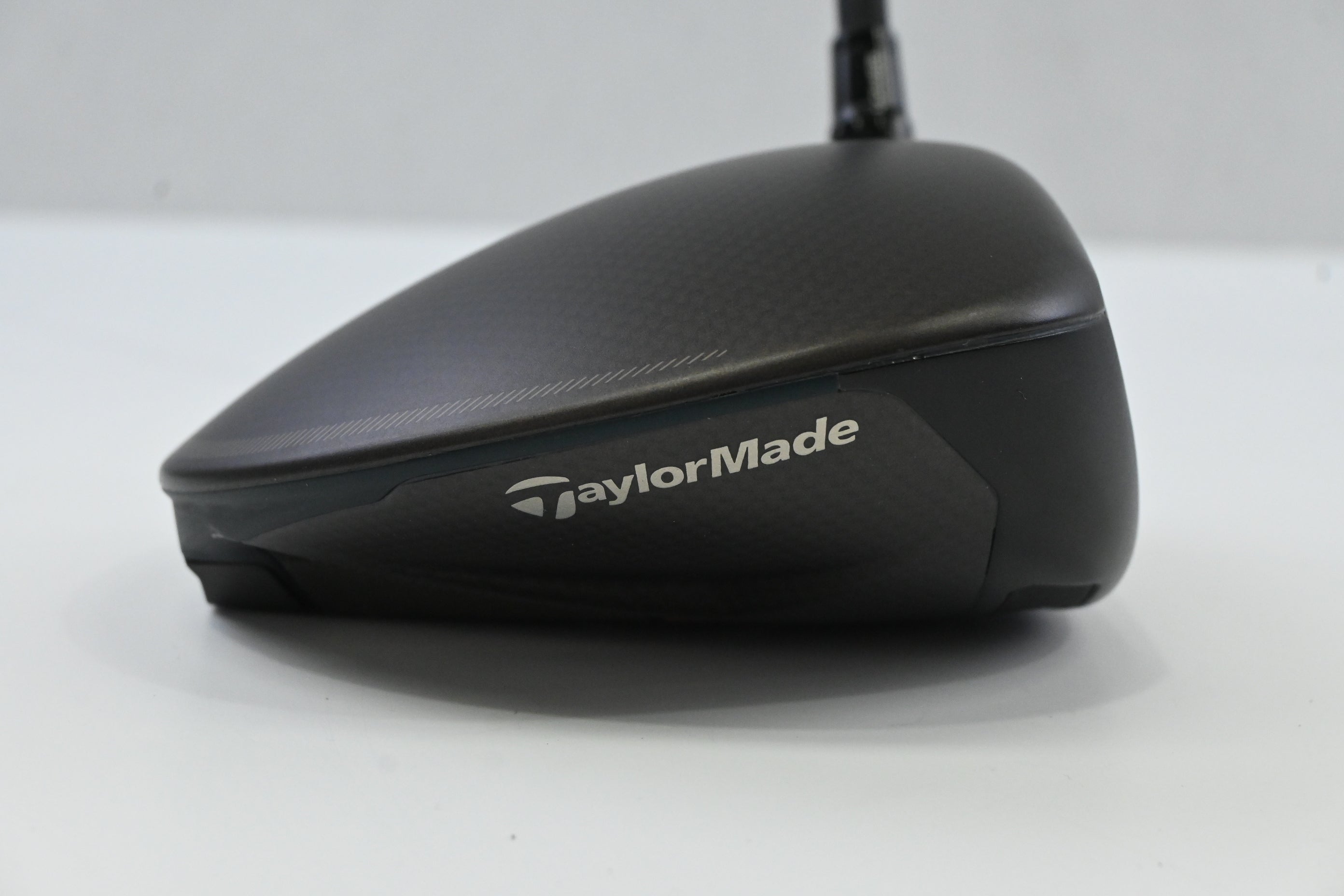 Taylormade Qi4D Max Driver / 10.5 Degree / Regular Flex Taylormade Reax Red 50