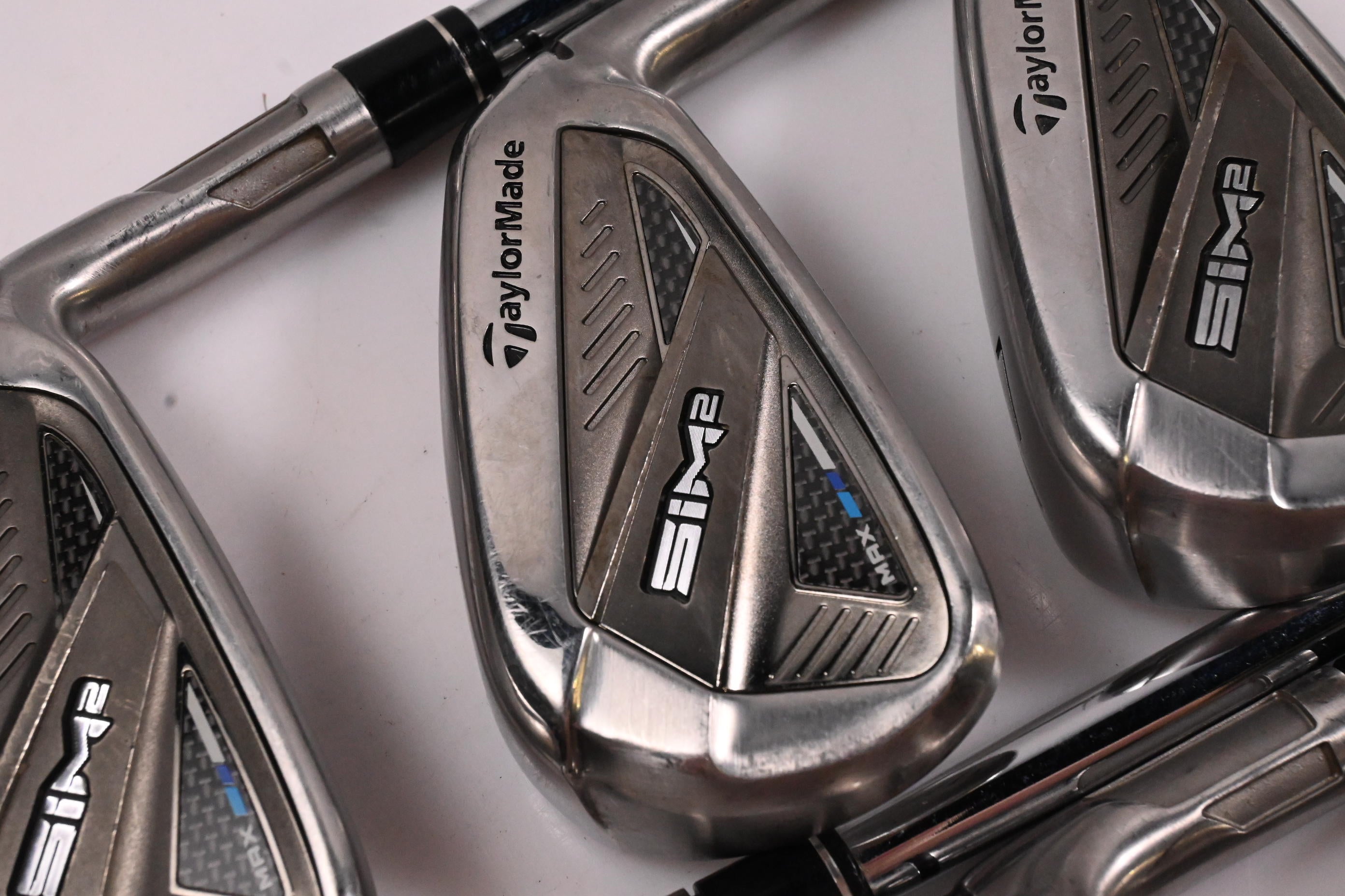 Taylormade SIM2 Max Irons / 5-PW / Regular Flex KBS MAX MT 85 Shafts