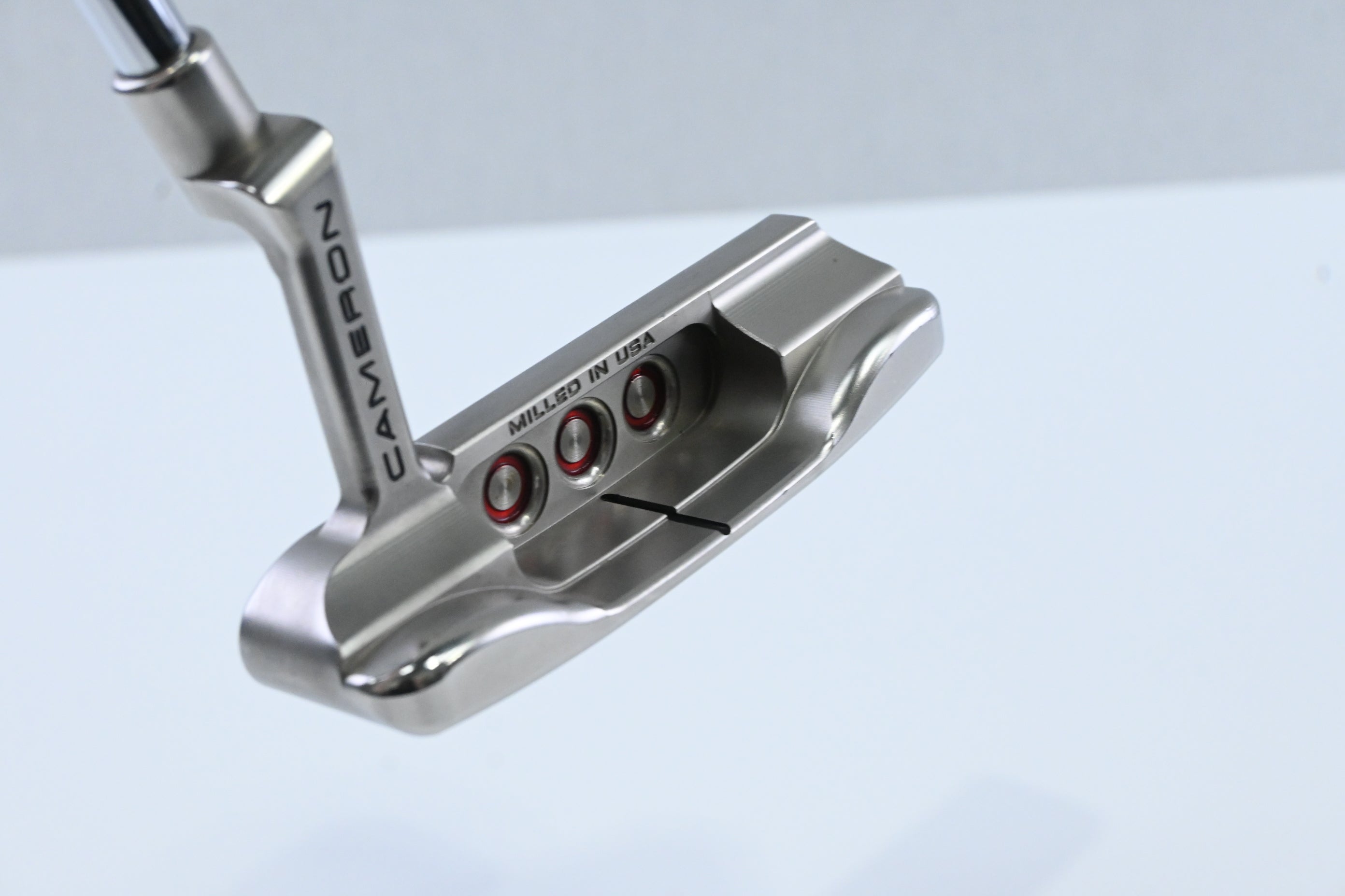 Scotty Cameron Special Select Newport Putter / 33 Inch