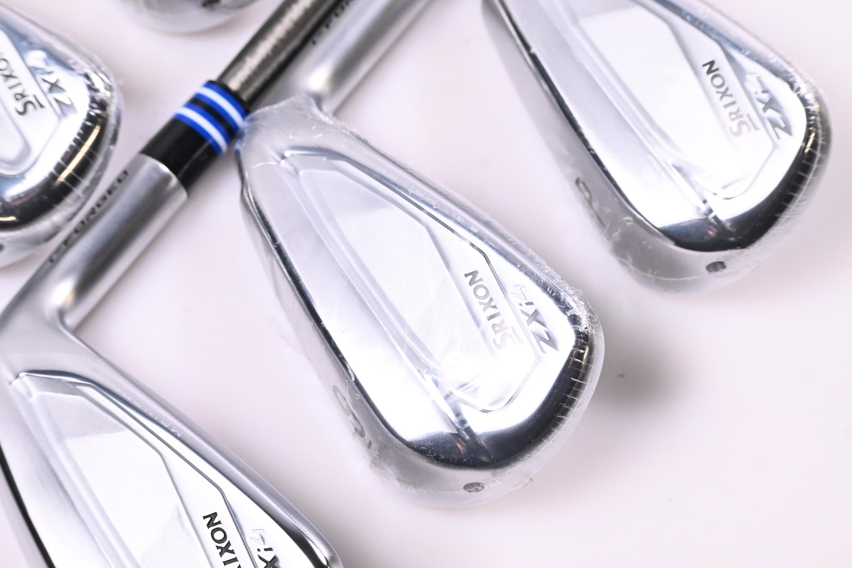Srixon ZXI4 Irons / 6-PW / Stiff Flex SteelFiber i95 cw Shafts