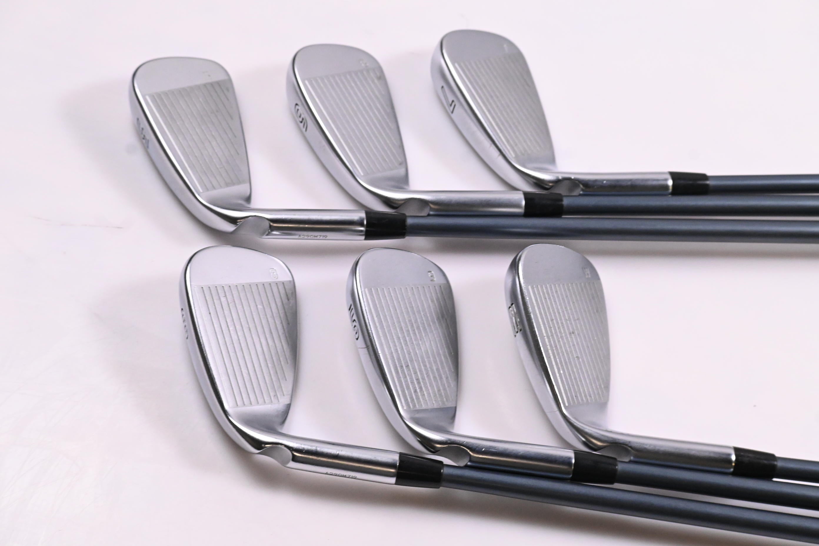 Ping G425 Irons / 5-PW / Black Dot / Regular Flex Ping Alta CB Slate AWT Shafts