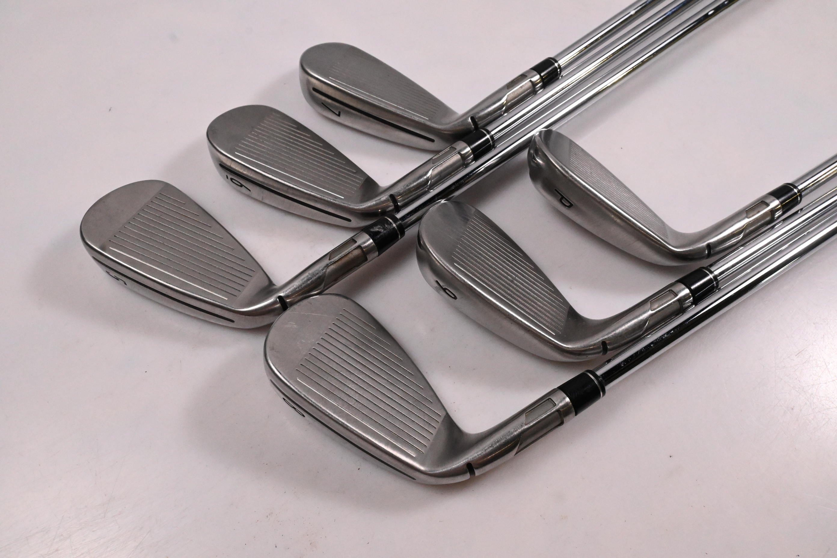 Taylormade SIM2 Max Irons / 5-PW / Regular Flex KBS MAX MT 85 Shafts