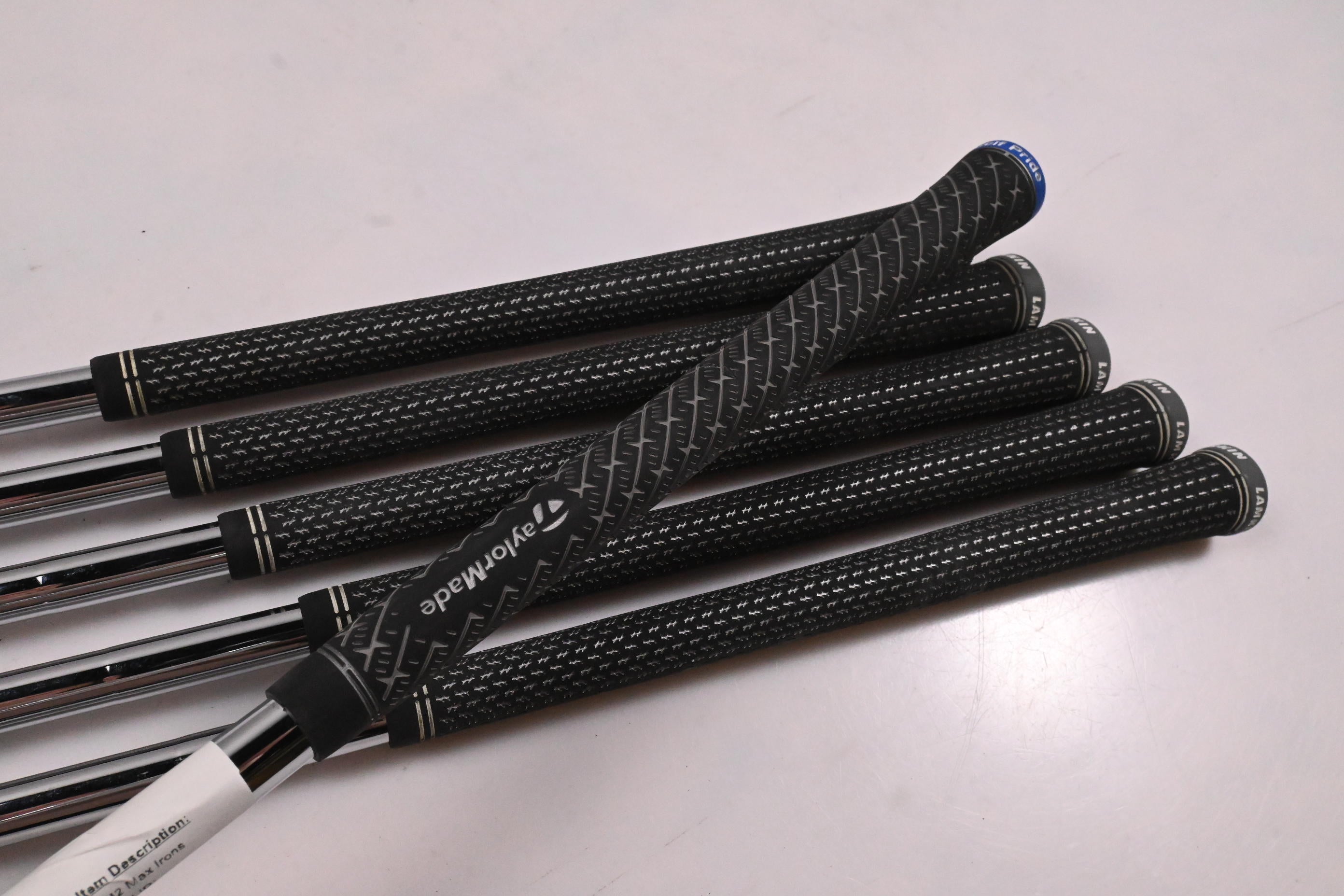 Taylormade SIM2 Max Irons / 5-PW / Regular Flex KBS MAX MT 85 Shafts