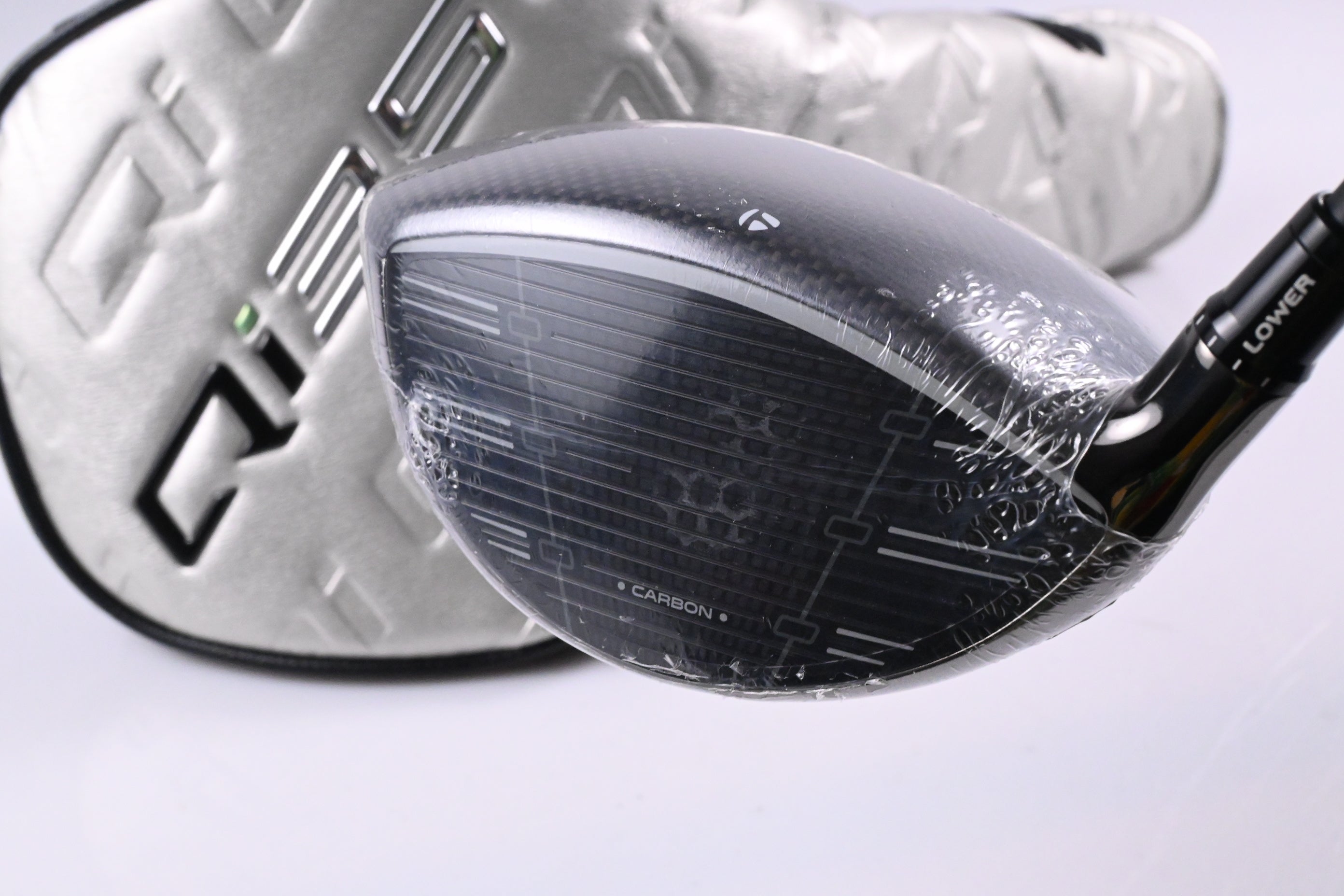 Taylormade Qi35 Max Lite Driver / 10.5 Degree / Regular Flex Vanquish 4 Shaft