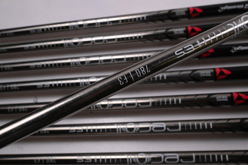 Mizuno JPX 925 Hot Metal Pro Irons / 4-PW+GW / Regular Flex UST Recoil ES 780