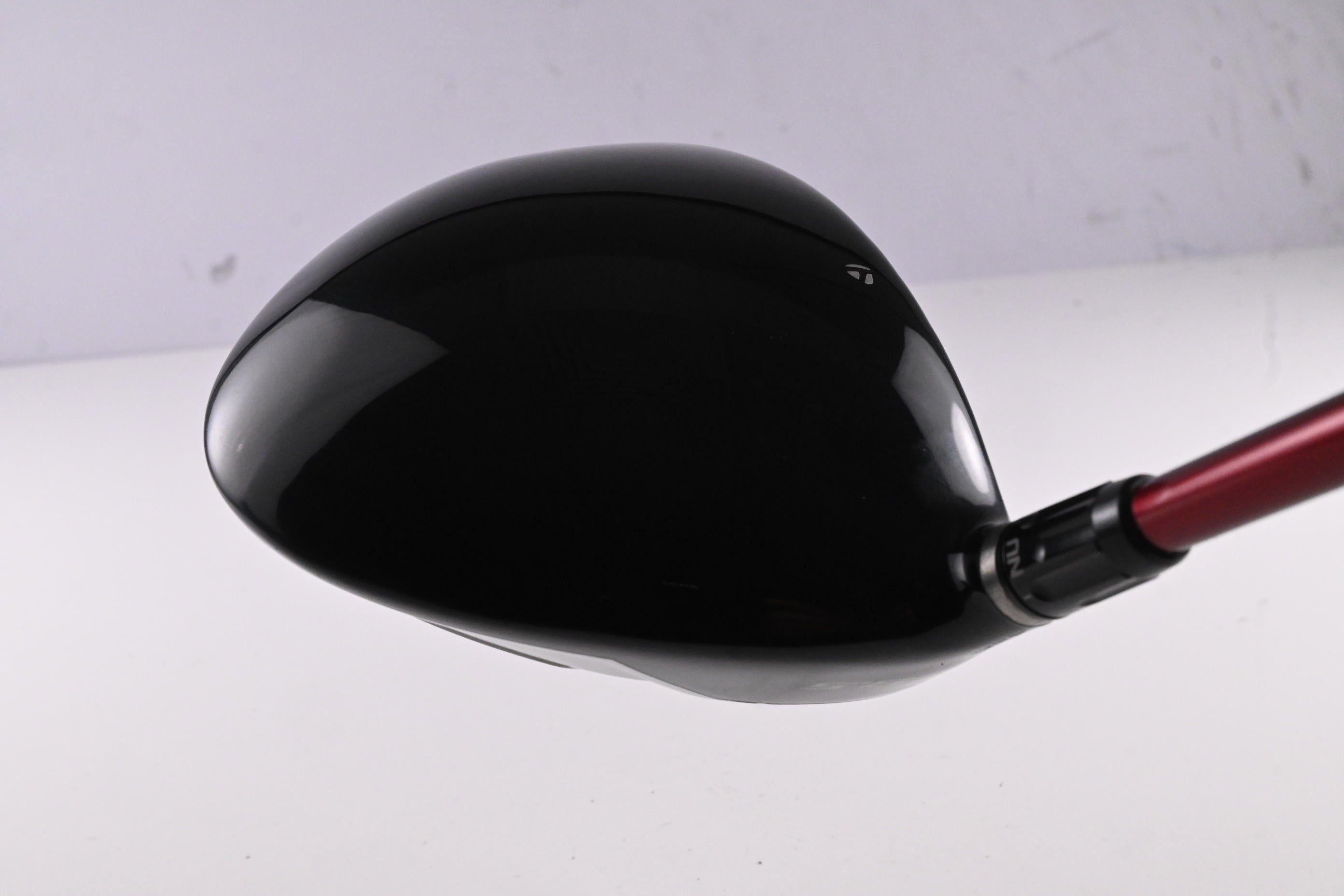 Left Hand Taylormade R9 460 Driver / 9.5 Degree / Stiff Flex Aldila Reax 60