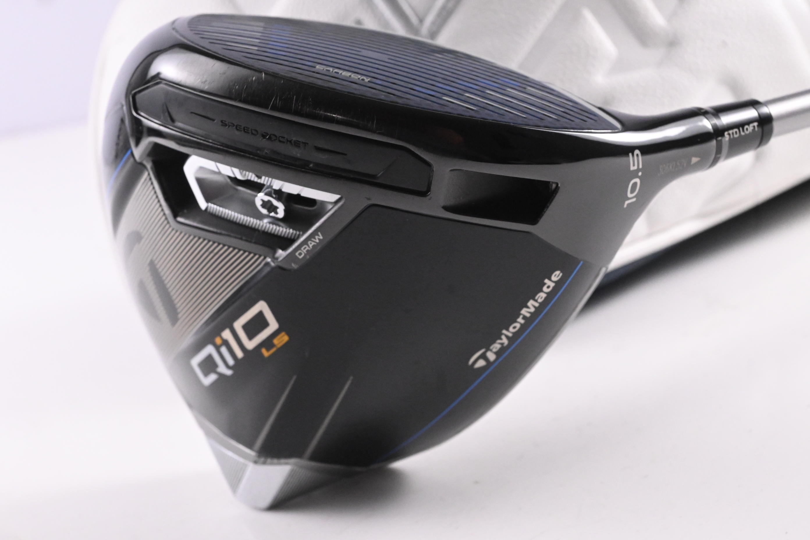 Taylormade Qi10 LS Driver / 10.5 Degree / Regular Flex Speeder NX TCS 50 Shaft