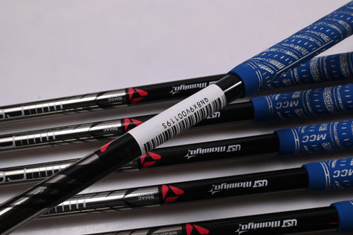 Mizuno JPX 925 Hot Metal Pro Irons / 4-PW+GW / Regular Flex UST Recoil ES 780