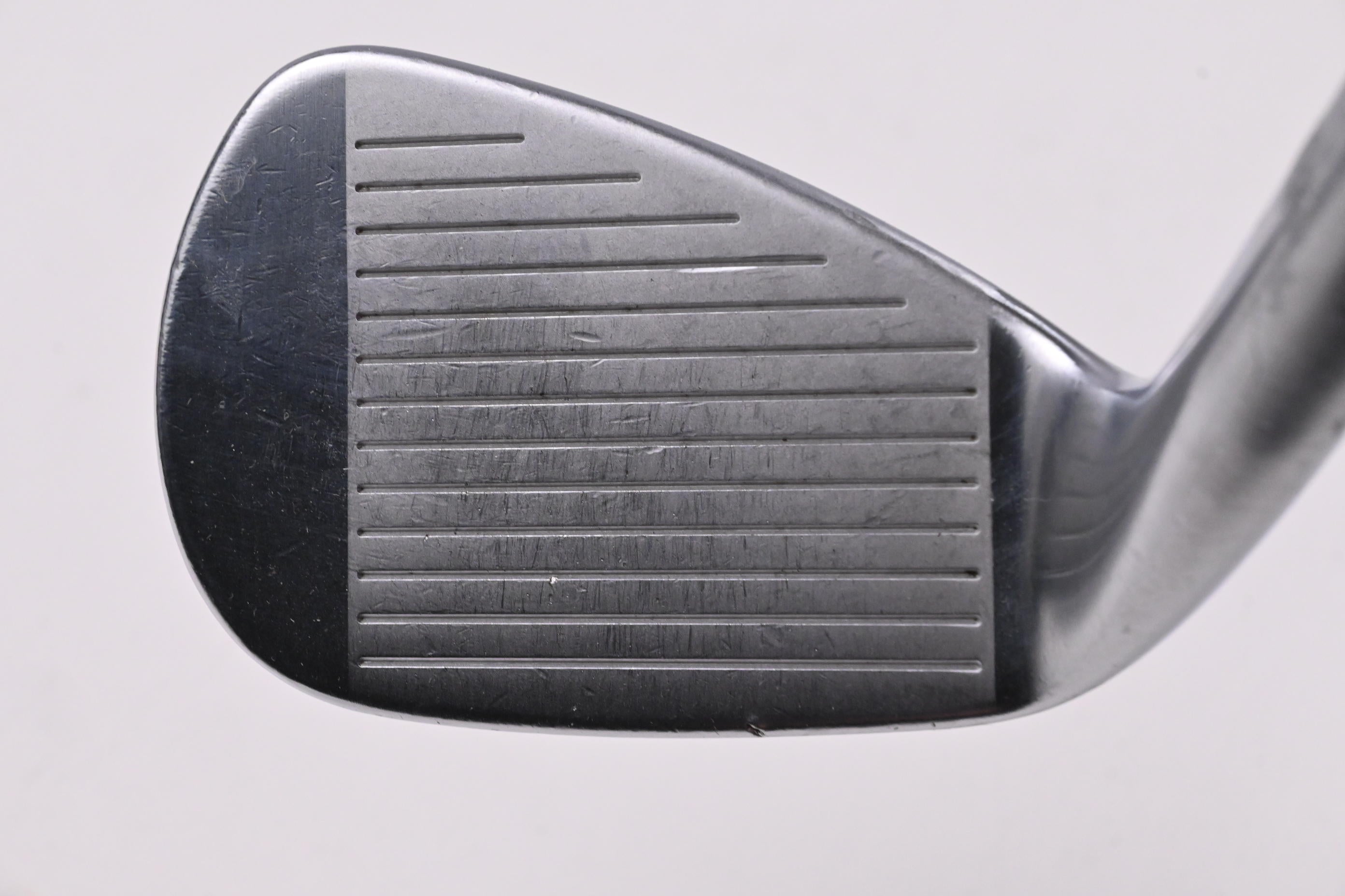 Titleist 620 CB #9 Iron / 44 Degree / X-Flex Project X Steel Shaft