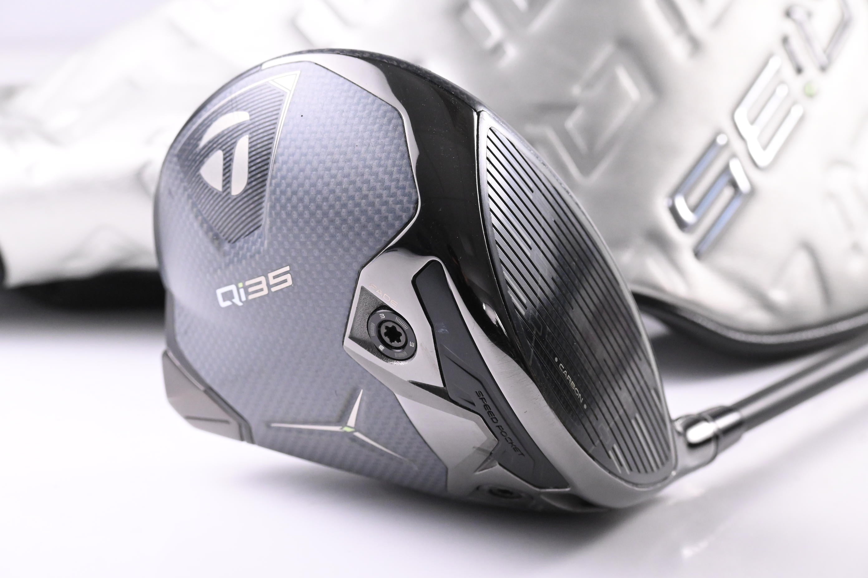 Taylormade Qi35 LS Driver / 9 Degree / X-Flex Kai'li White Dark Wave 60 Shaft