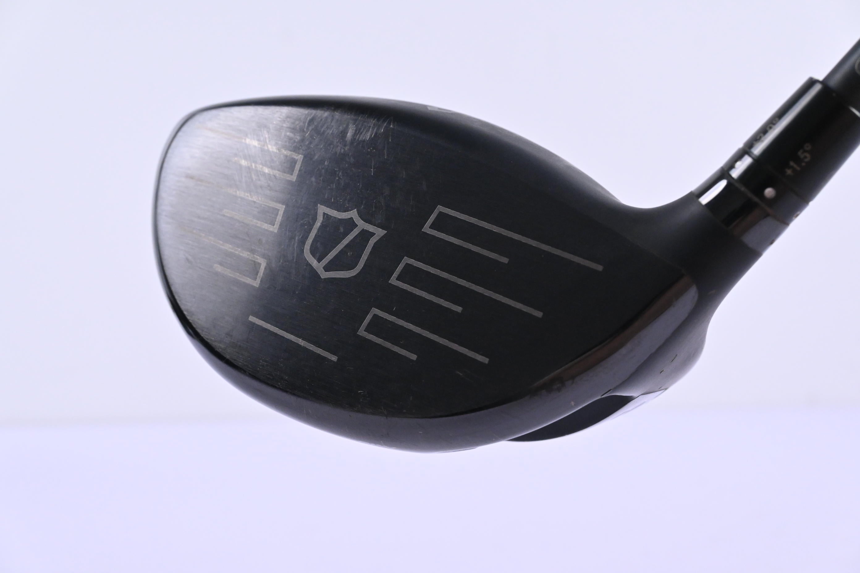 Wilson Staff D200 Driver / 12 Degree / Regular Flex Fujikura Vista Pro 49 Shaft