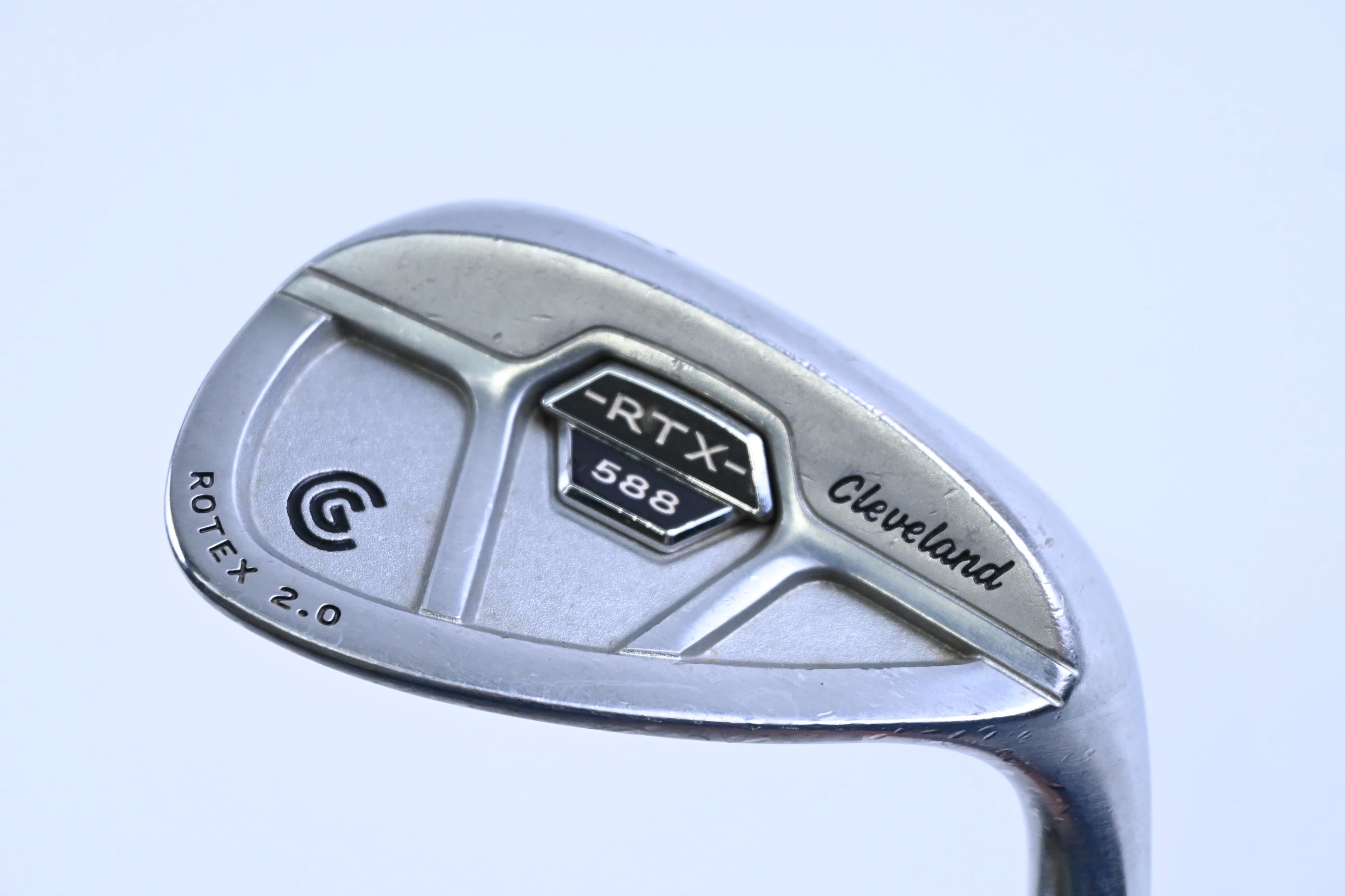 Cleveland 588 RTX 2.0 Gap Wedge / 52 Degree / Wedge Flex Dynamic Gold Shaft