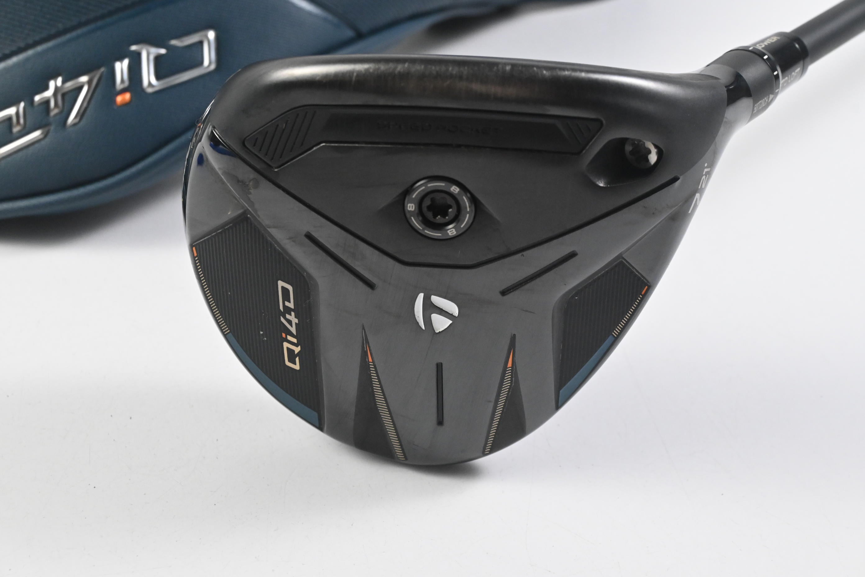 Taylormade Qi4D #7 Wood / 21 Degree / Stiff Flex Reax 65 Shaft