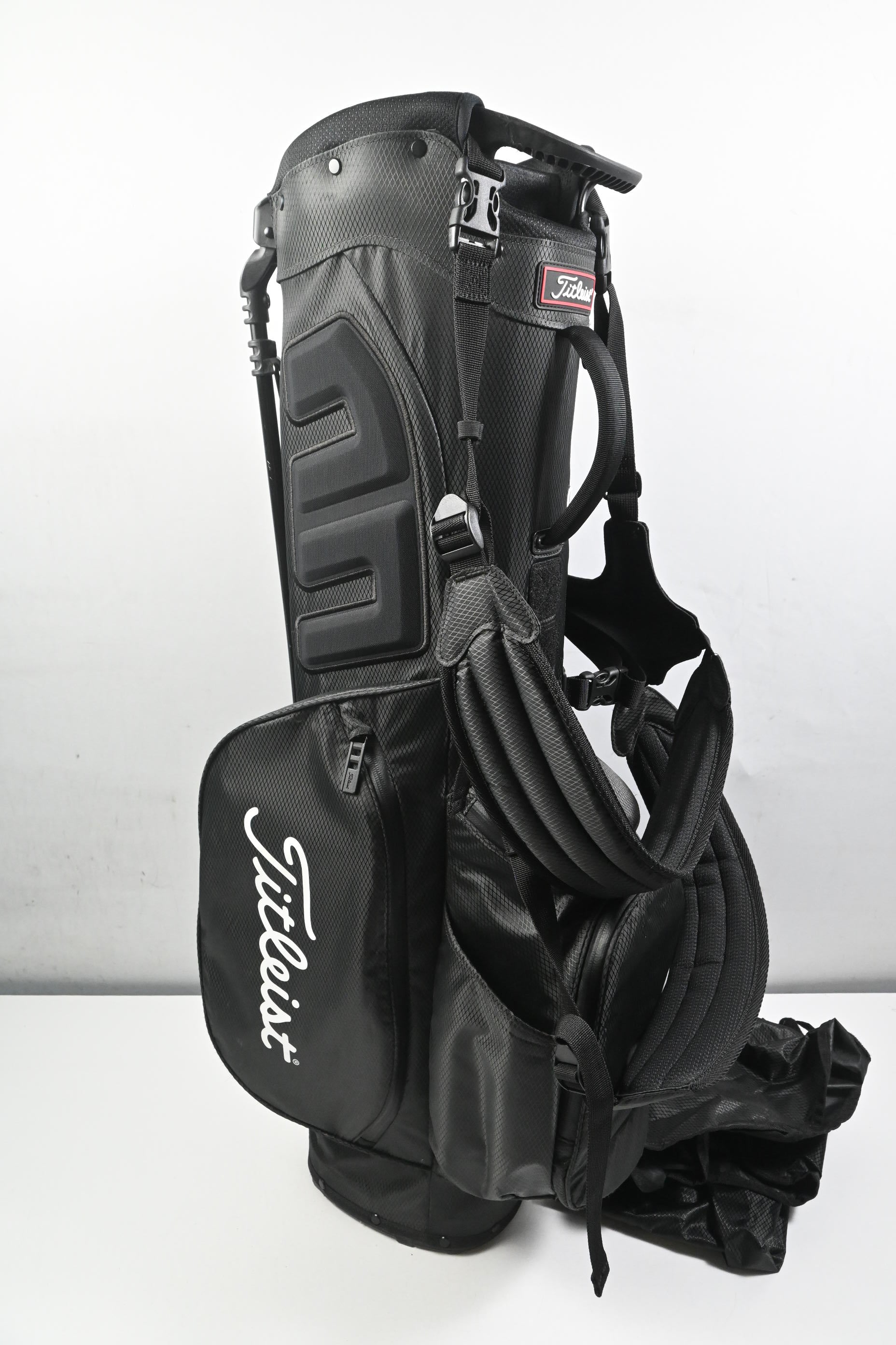 Titleist Players 4 StaDry Stand Bag / 4-Way Divider / Black