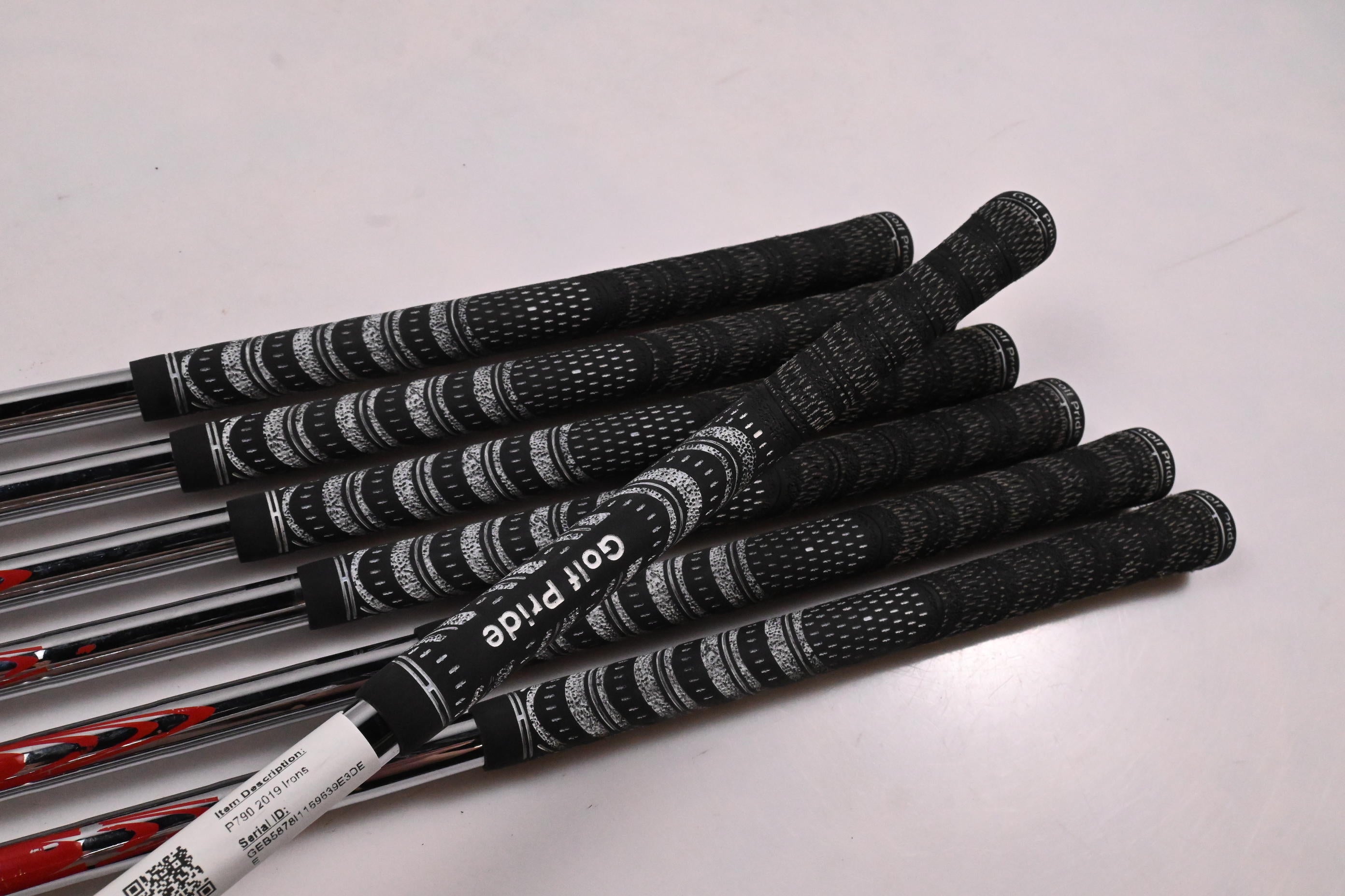 Taylormade P790 2019 Irons / 4-PW / Stiff Flex N.S.Pro Modus³ Tour 105 Shafts