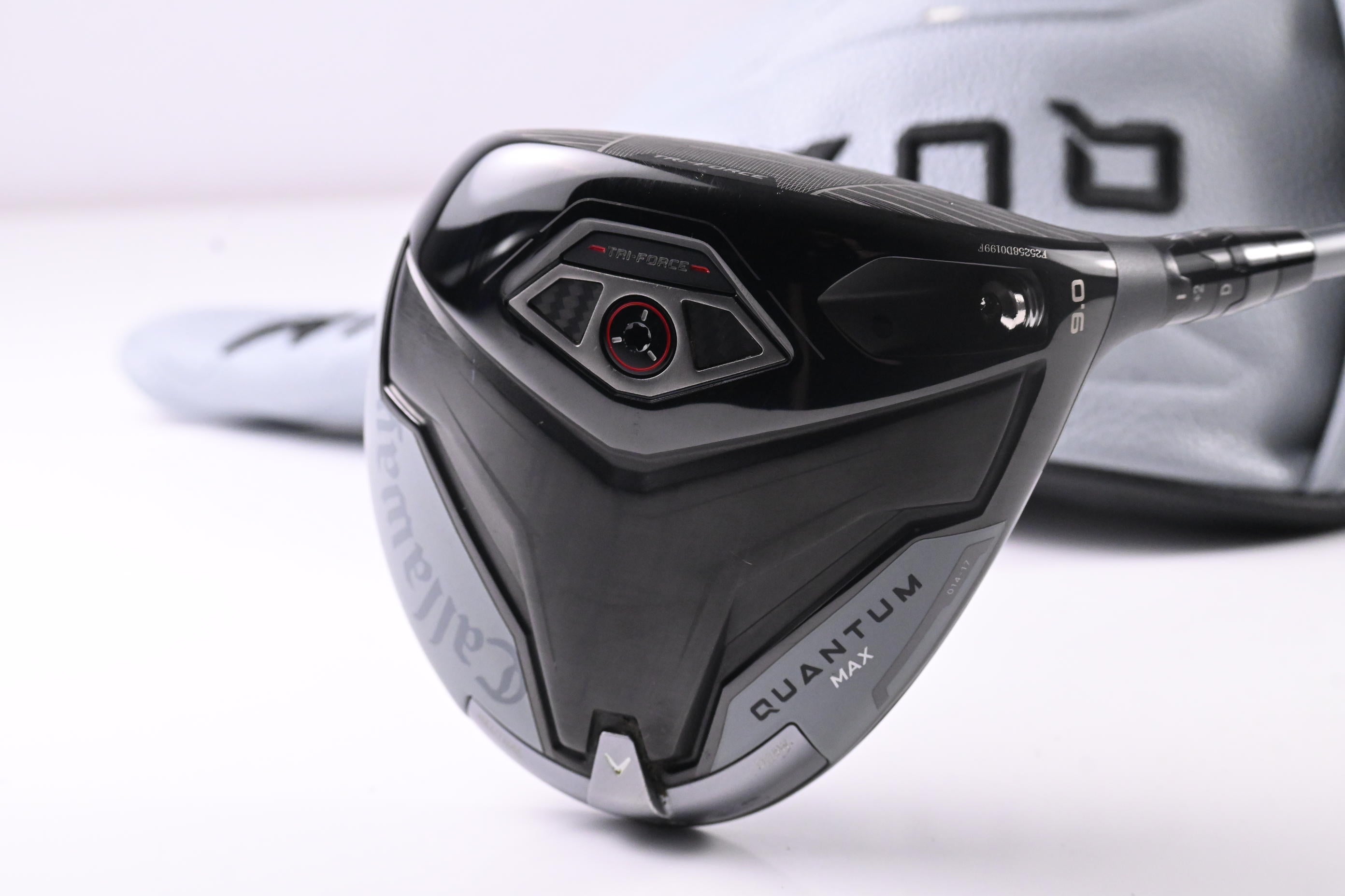 Callaway Quantum Max Driver / 9 Degree / Stiff Flex Denali Frost Silver 60 Shaft