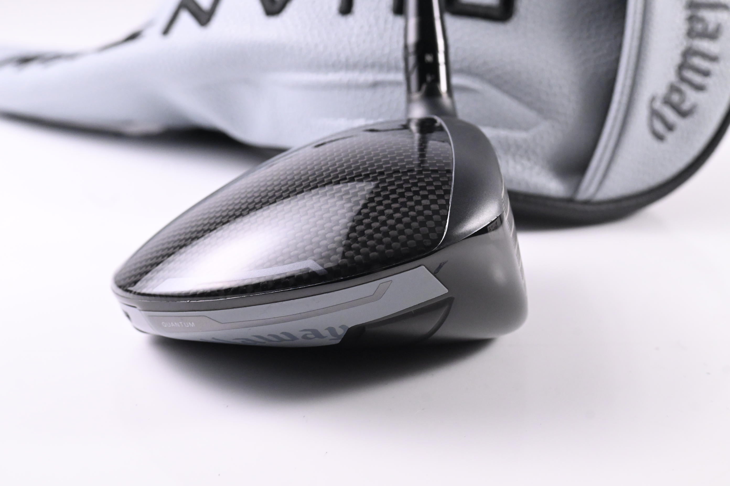 Callaway Quantum Max Driver / 9 Degree / Stiff Flex Denali Frost Silver 60 Shaft