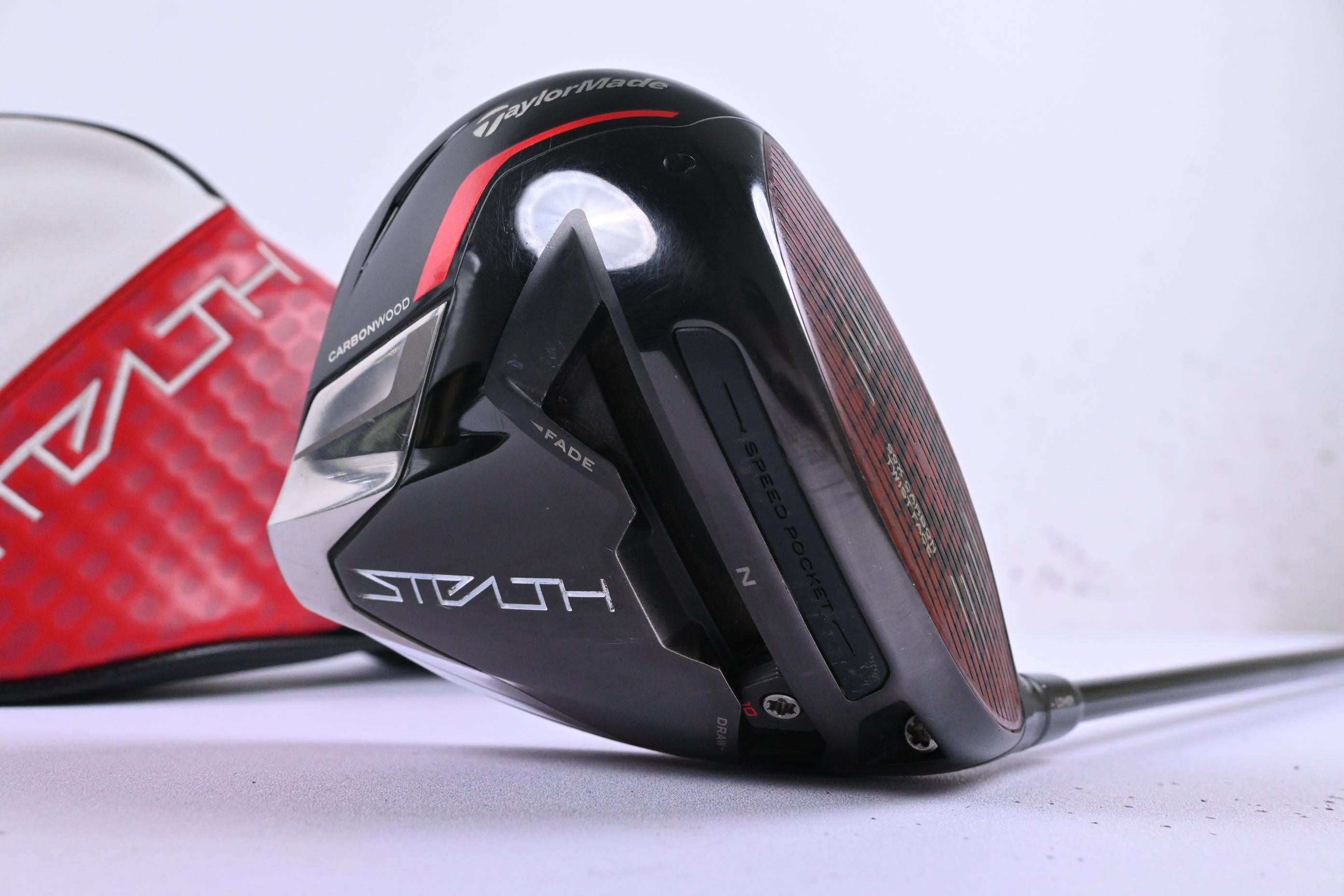 Taylormade Stealth Plus Driver / 9 Degree / Stiff Flex Kai'li White 60 Shaft