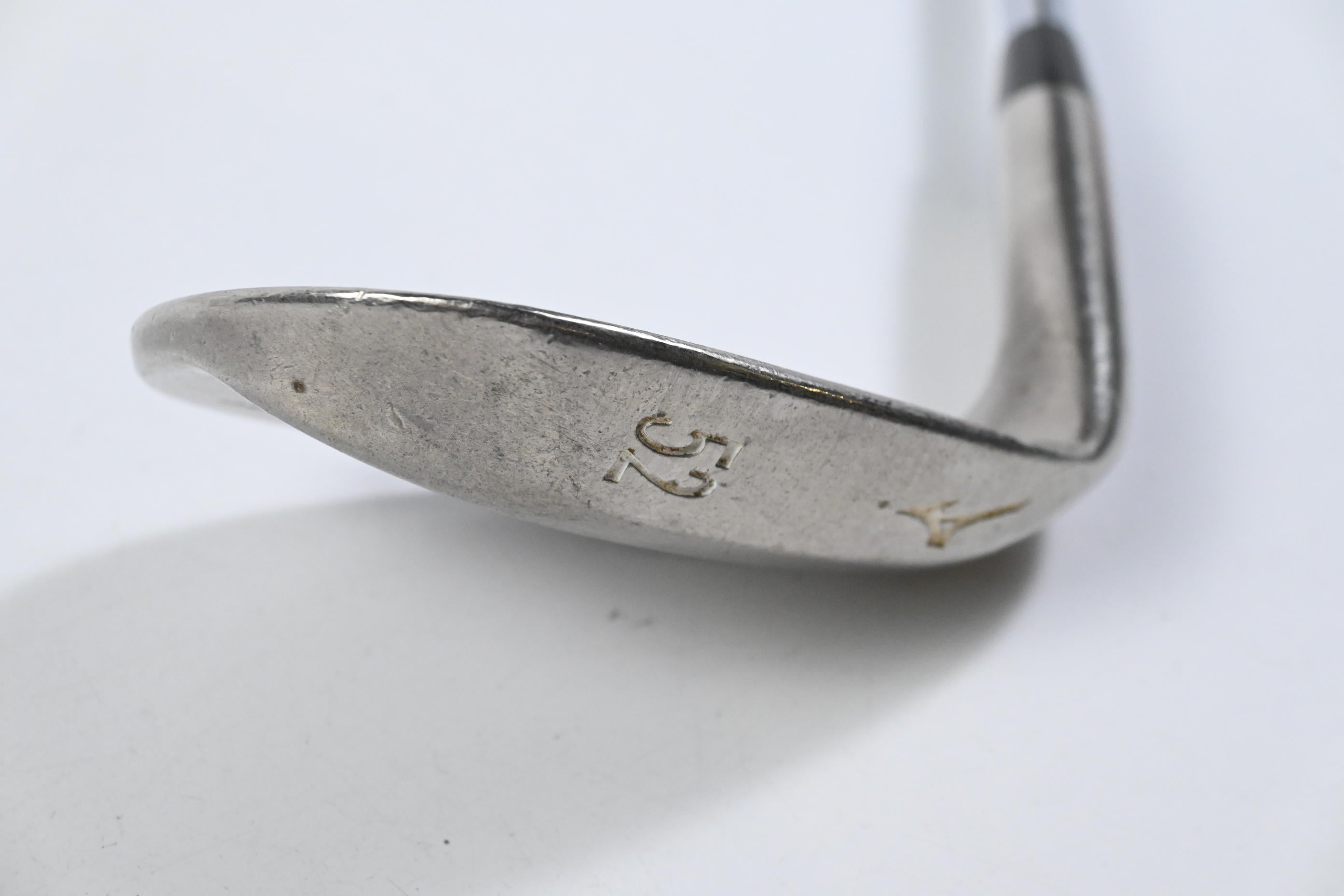 Mizuno MP-R Gap Wedge / 52 Degree / Stiff Flex Dynamic Gold S300 Shaft