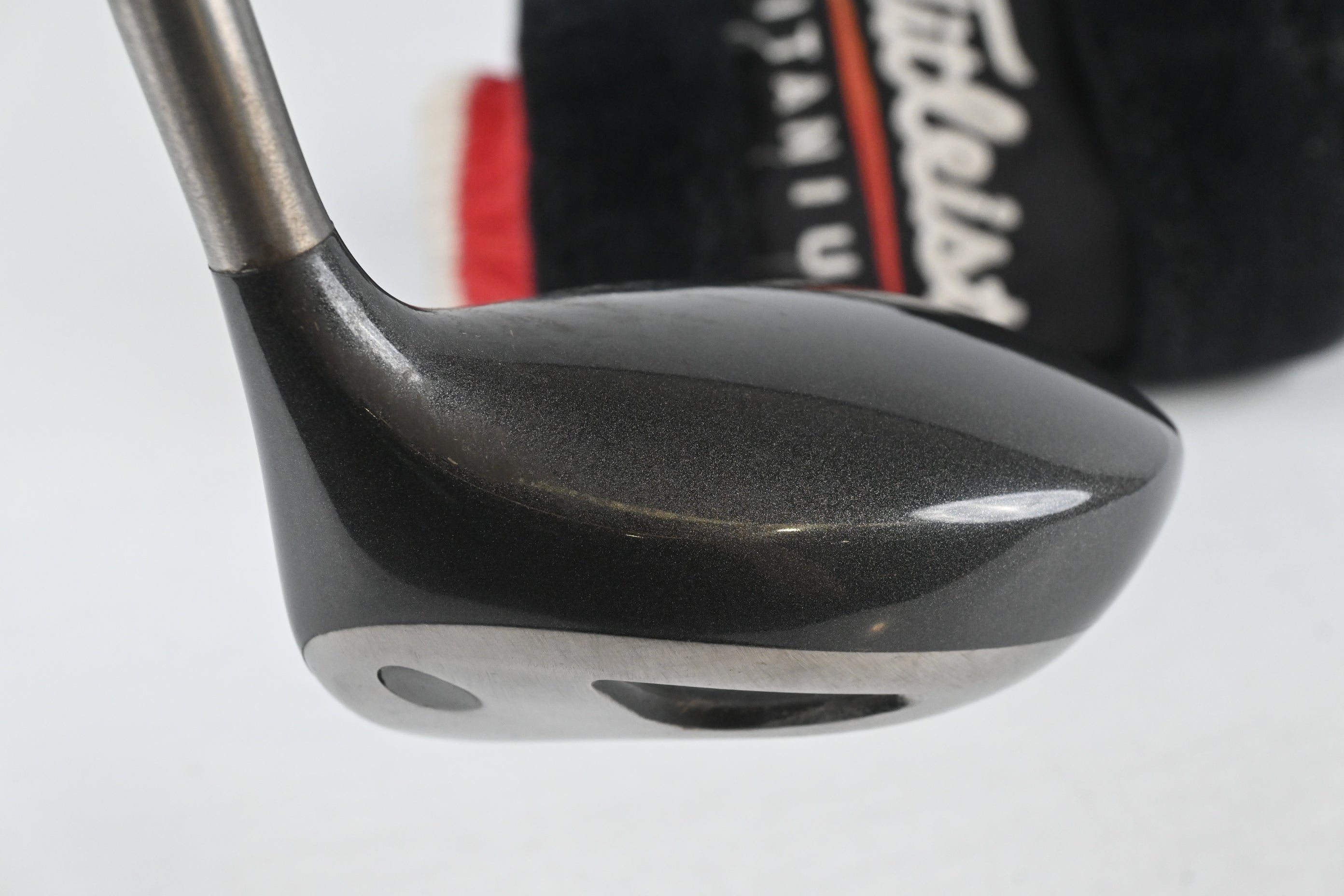 Titleist 975 D Driver / 10.5 Degree / Regular Flex Grafalloy ProLite 35 Shaft