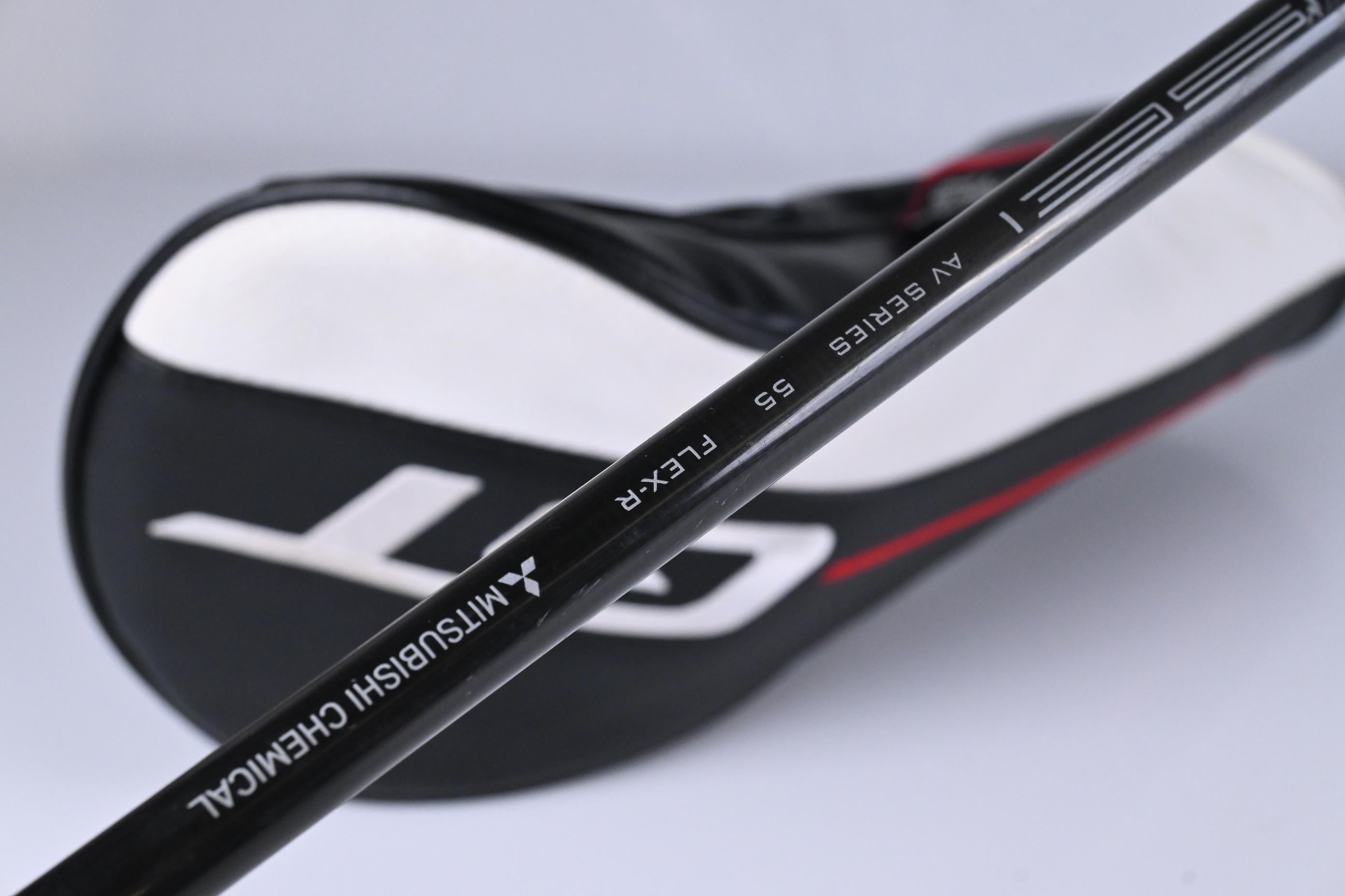 Titleist GT2 Driver / 9 Degree / Regular Flex Tensei AV Blue 55 Shaft