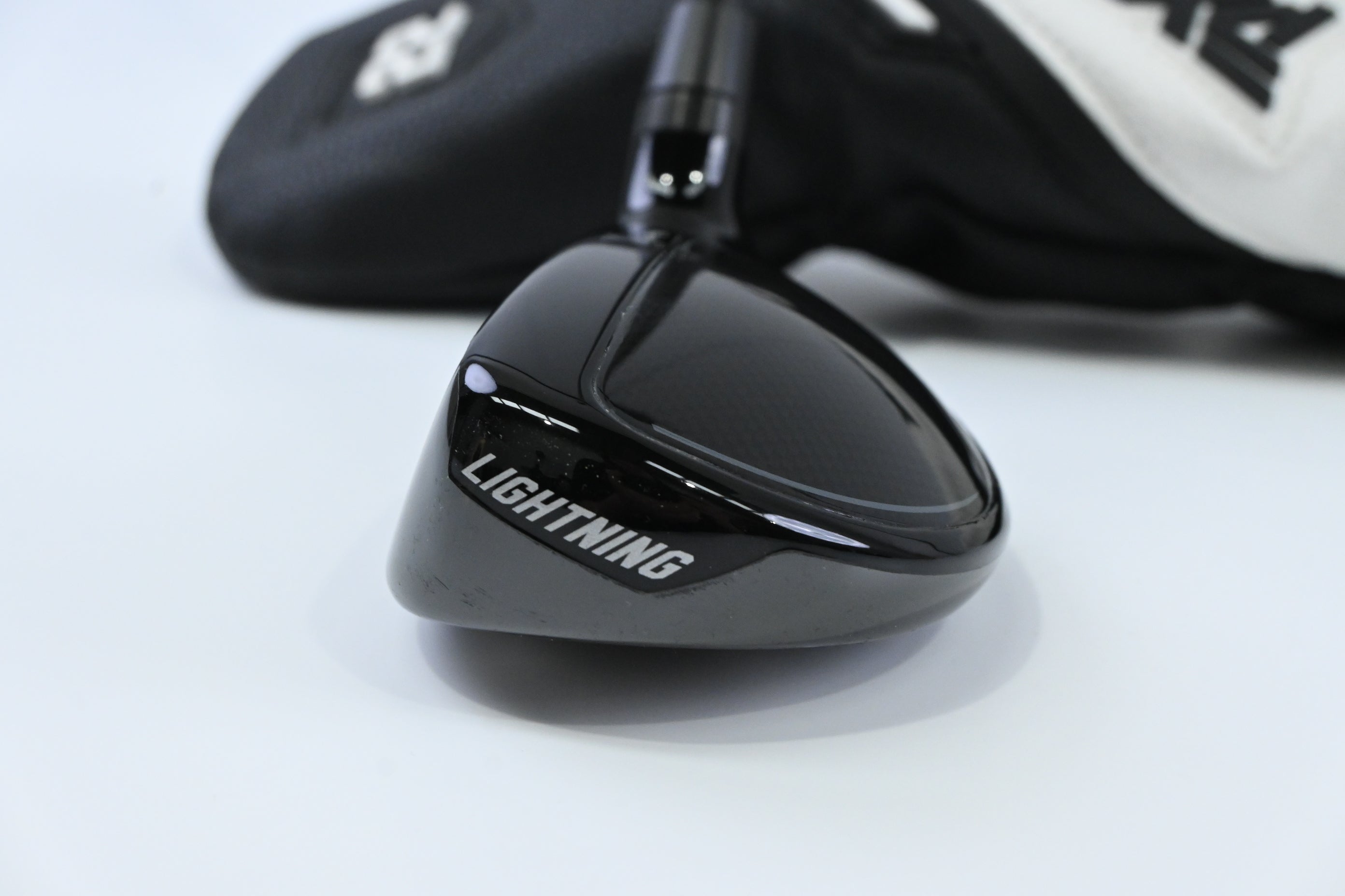Left Hand PXG Lightning #4 Hybrid / 22 Degree / Regular Flex MMT 70