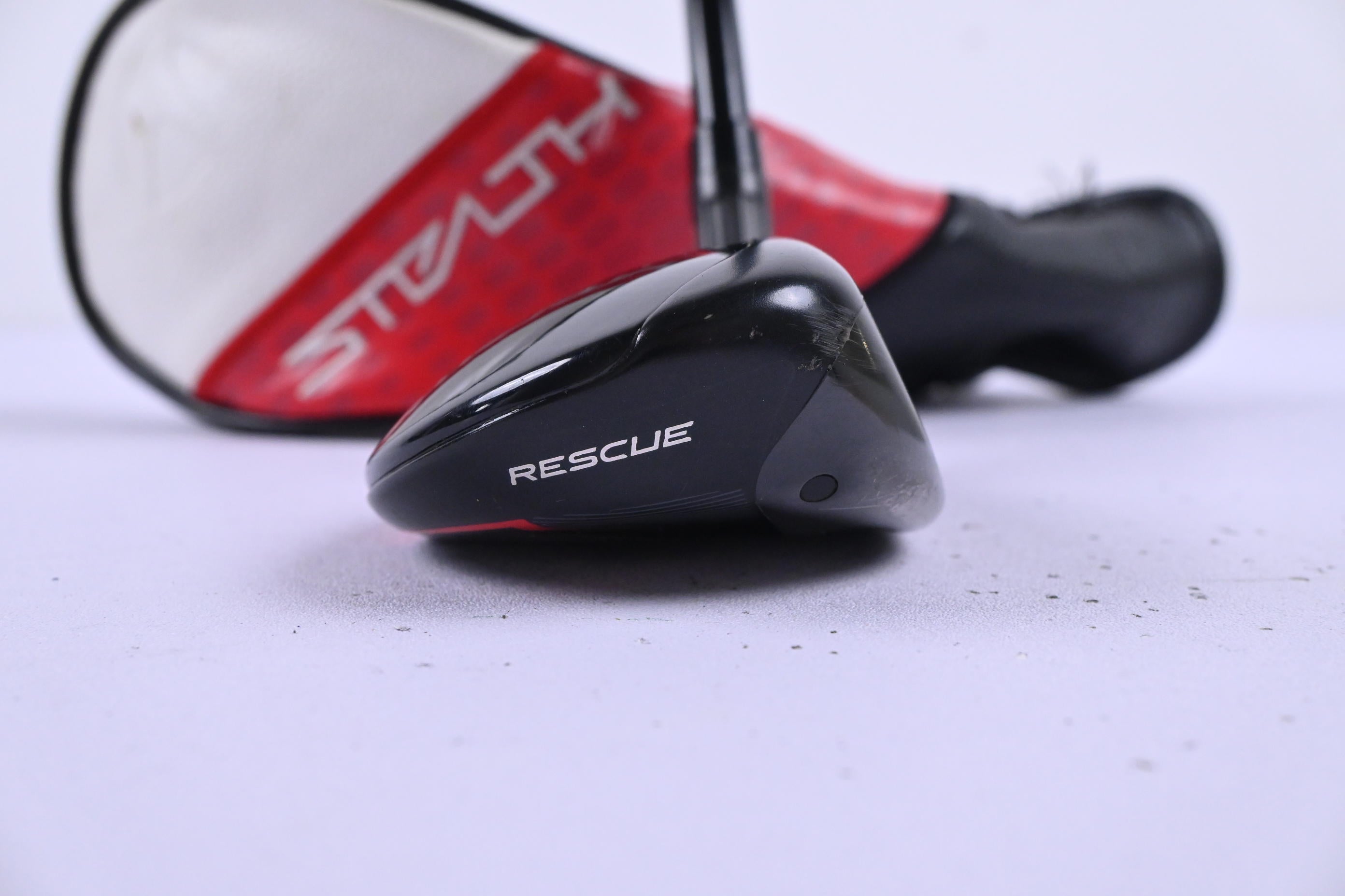 Taylormade Stealth 2 #4 Hybrid / 22 Degree / Stiff Flex Fujikura Ventus Red TR 7