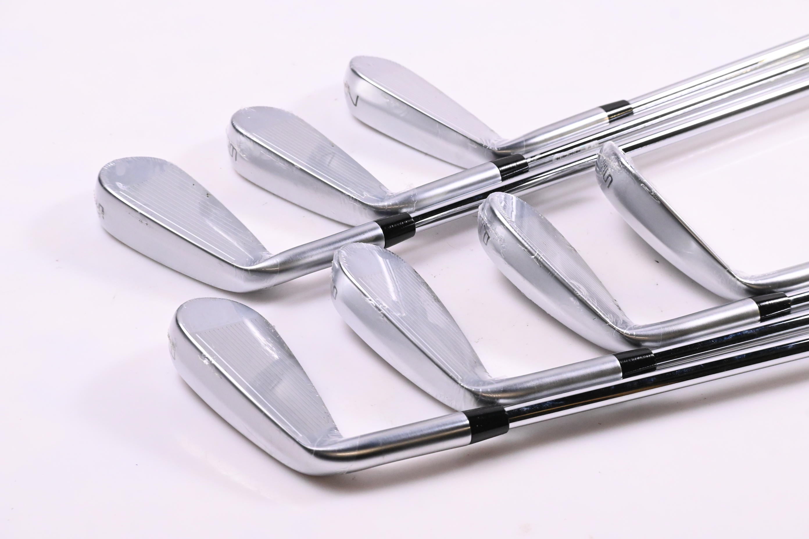 Cleveland Zipcore XL Irons / 5-PW-SW / Regular Flex N.S.Pro Modus³ Tour 105