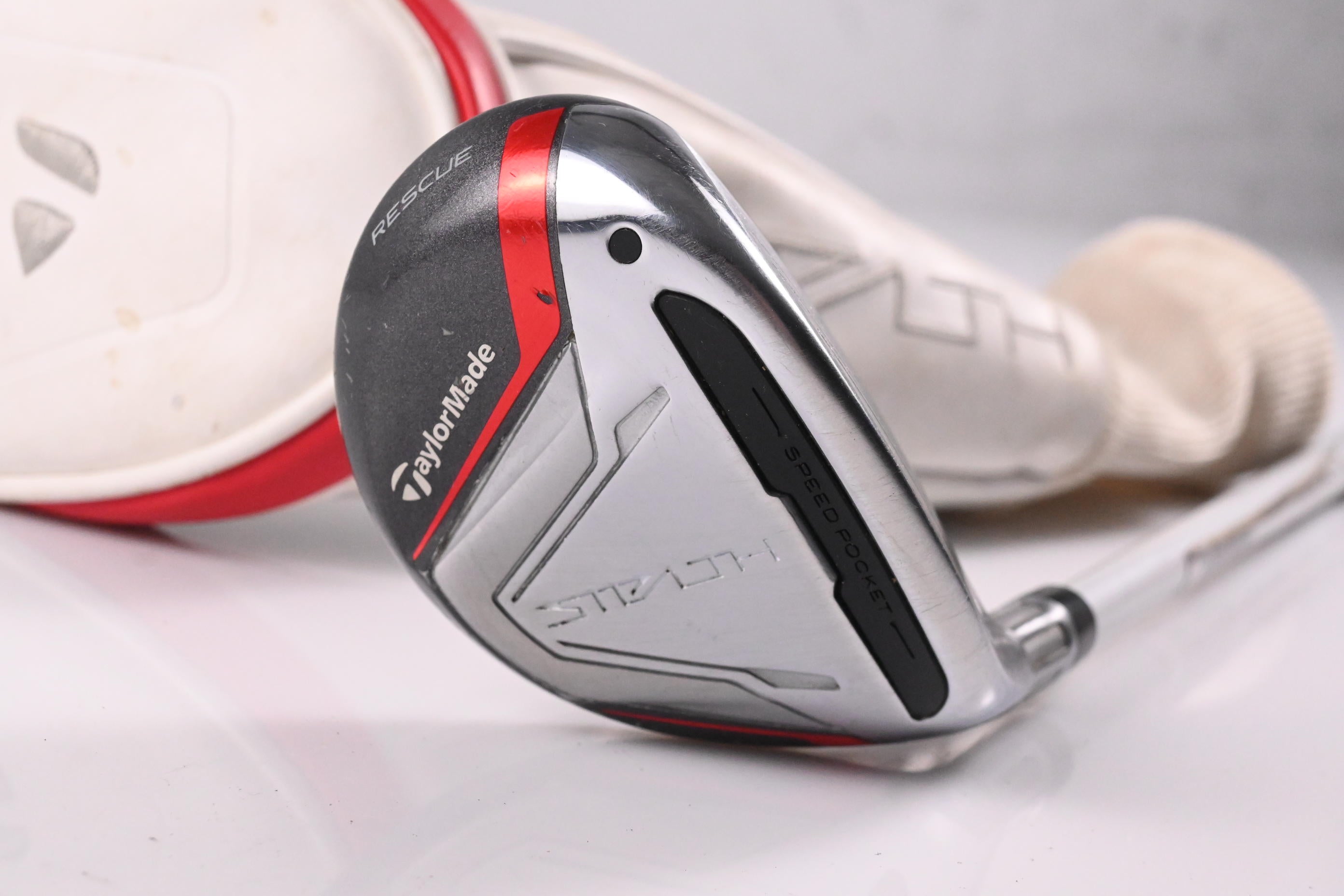 Ladies Taylormade Stealth #4 Hybrid / 23 Degree / Ladies Flex Aldila Ascent 45
