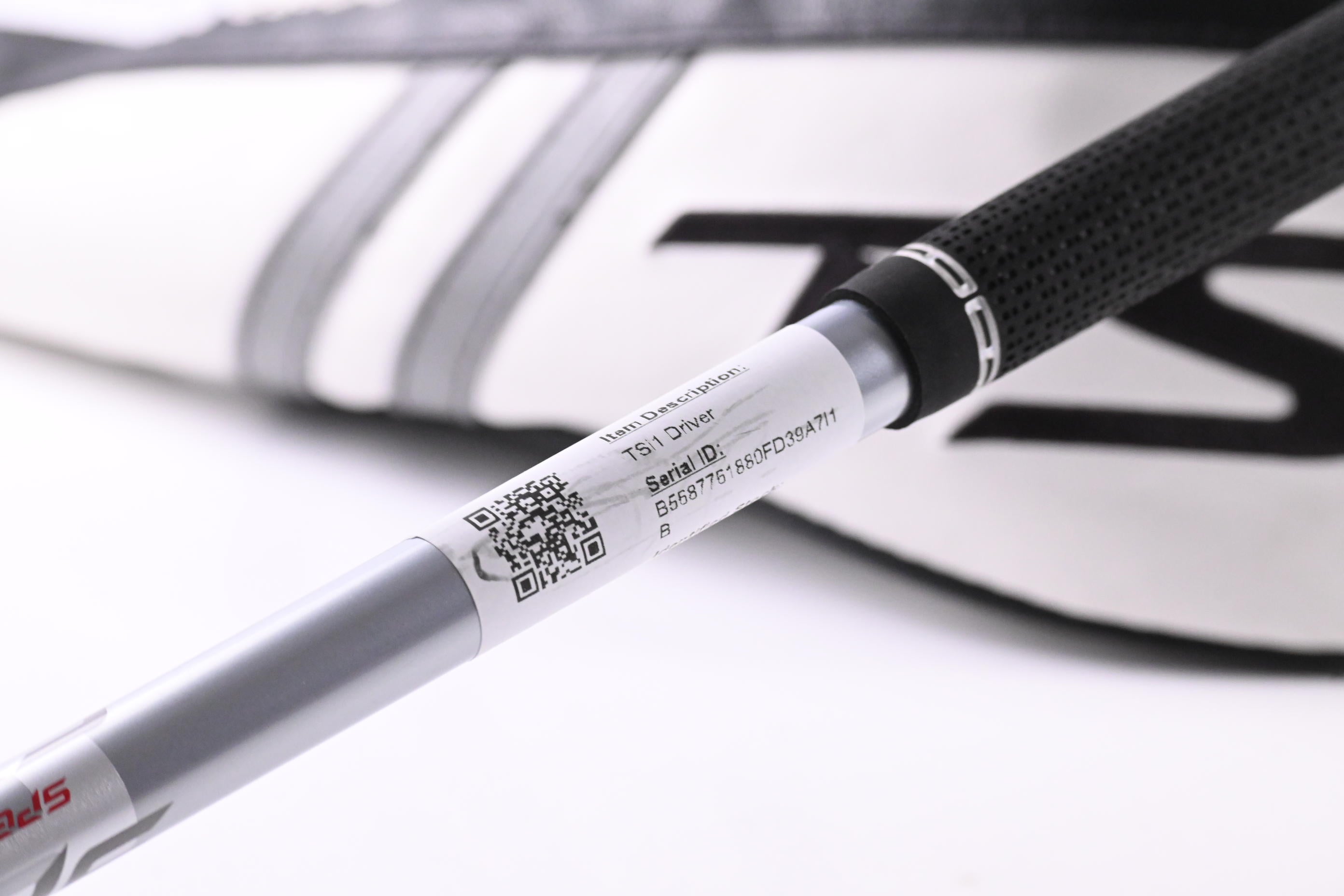 Titleist TSi1 Driver / 10 Degree / Regular Flex Fujikura Air Speeder 40 Shaft