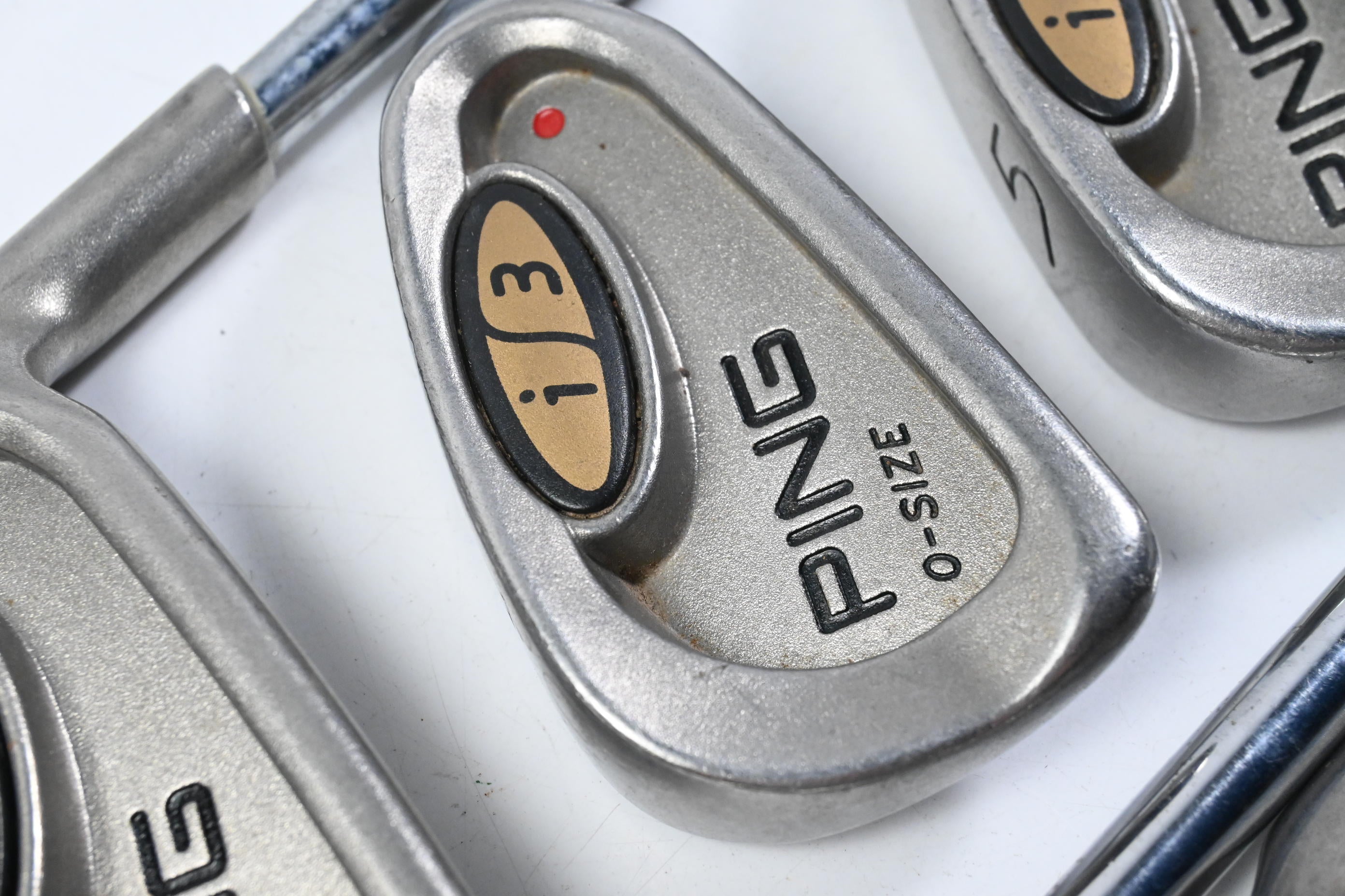 Ping i3 Irons / 3-PW / Red Dot / Regular Flex Ping JZ Cushin Shafts