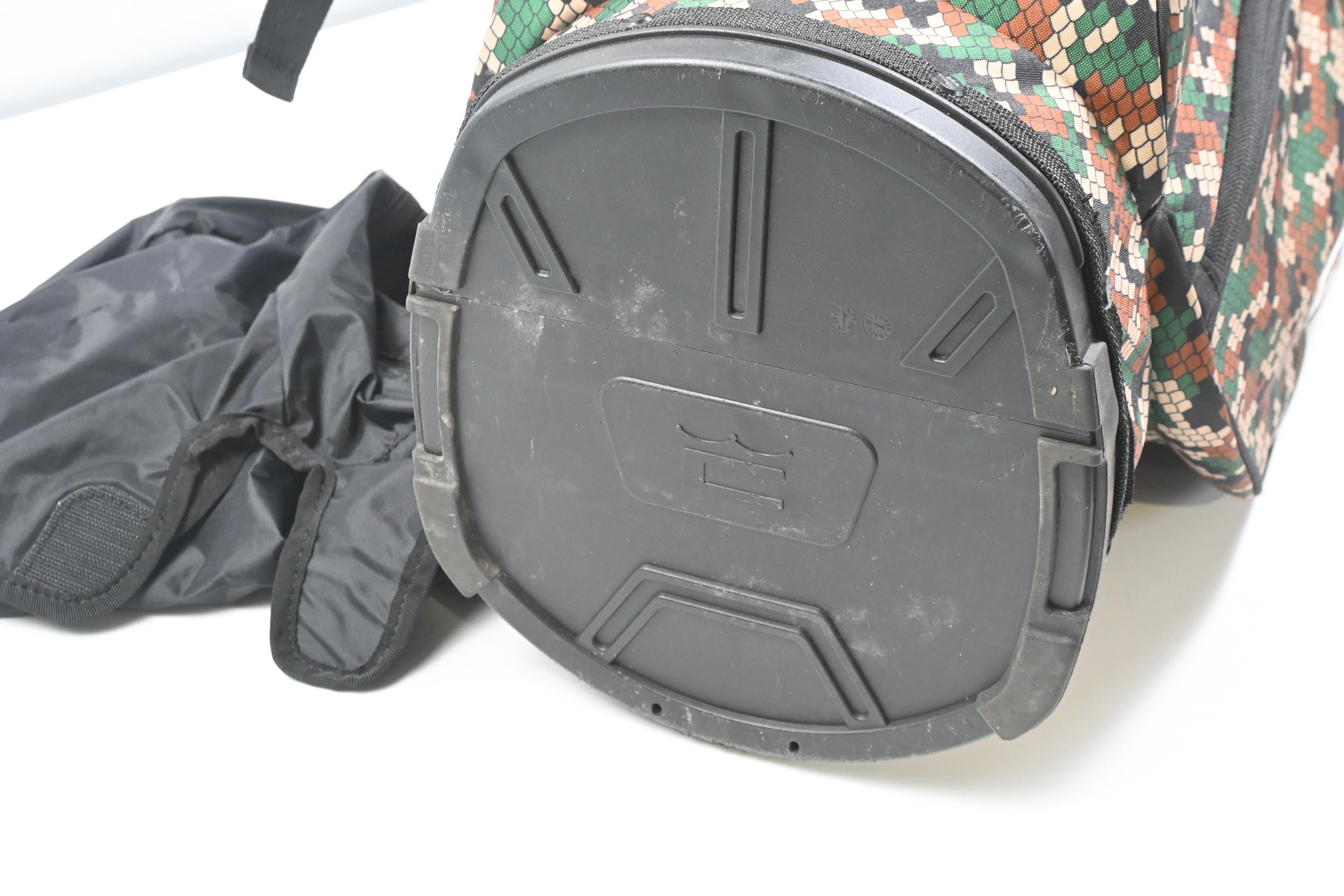 Cobra Stand Bag / 4-Way Divider / Black, Camo