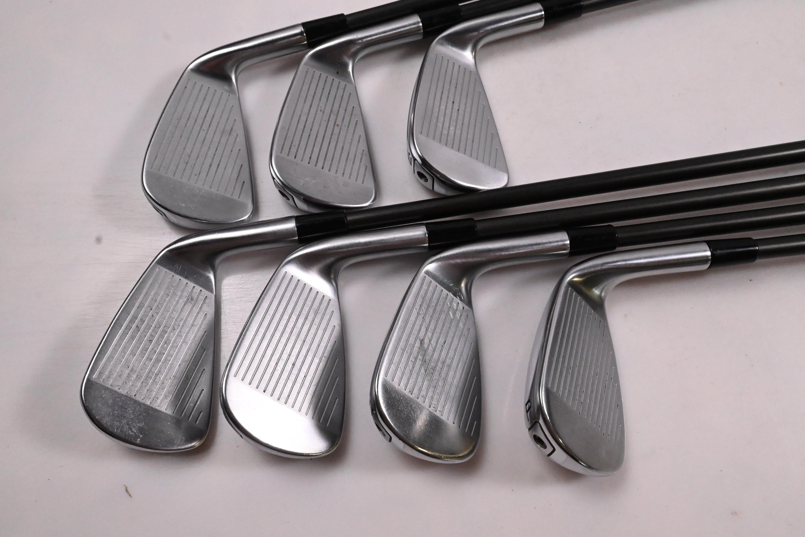 Left Hand Taylormade P790 2019 Irons / 4-PW / Regular Flex UST Recoil ES760