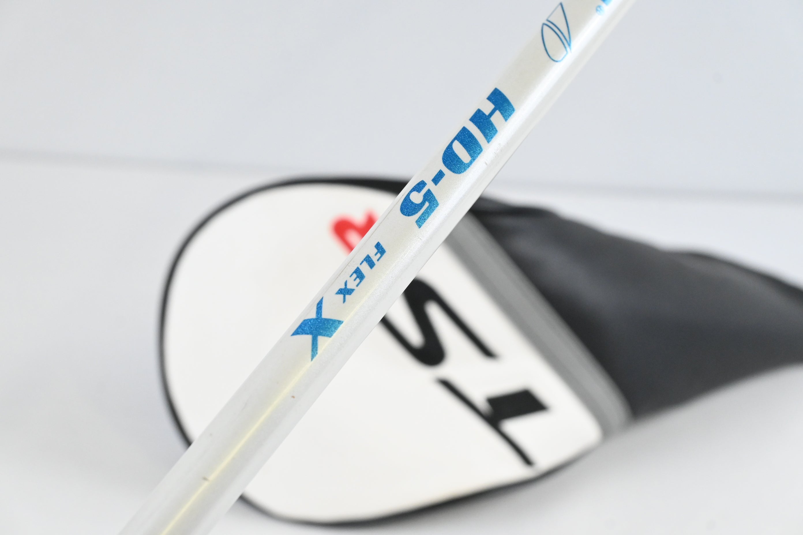 Titleist TSR2 Driver / 10 Degree / X-Flex Tour AD HD-5 Shaft