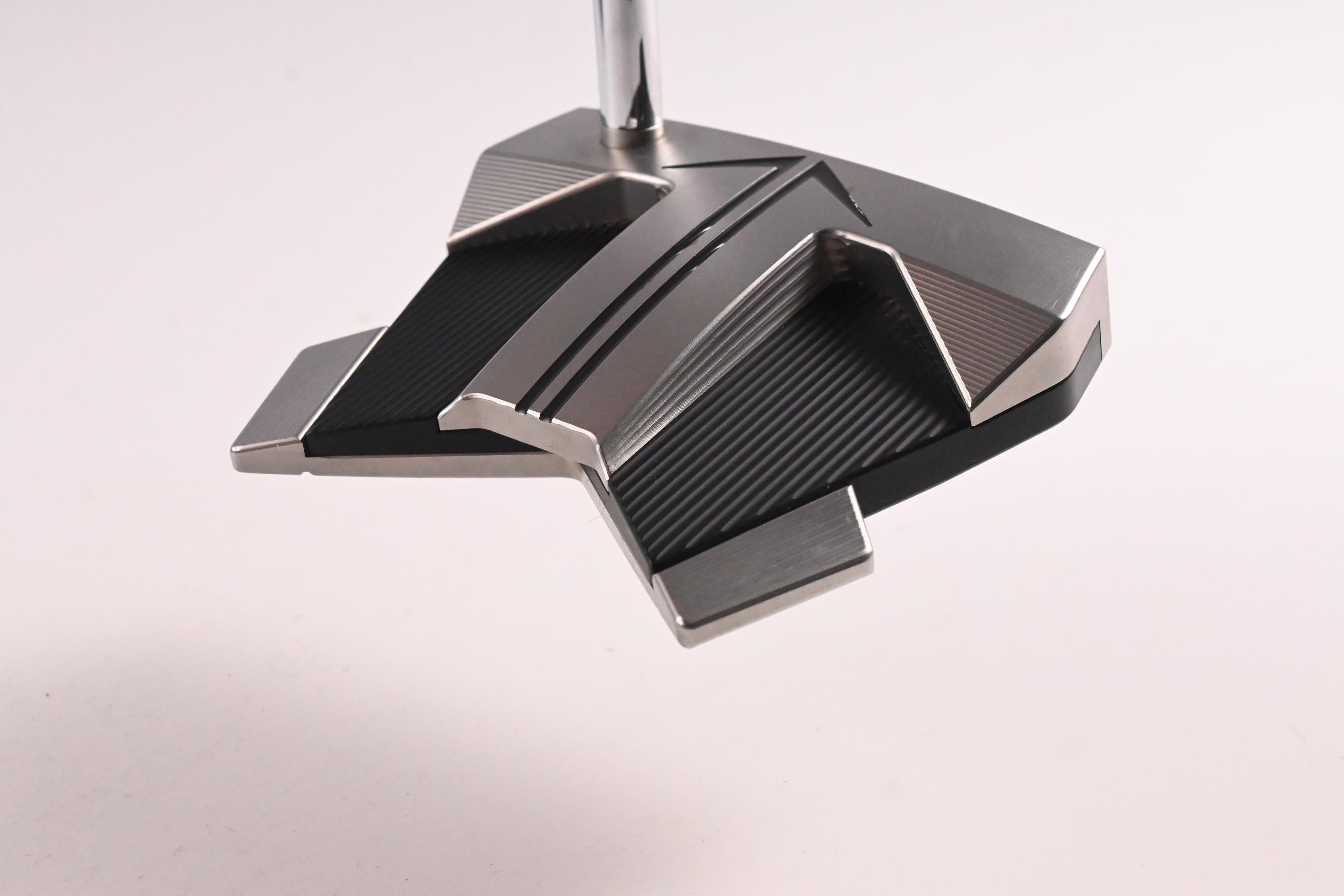 Scotty Cameron 2024 Phantom #11 Putter / 38 Inch