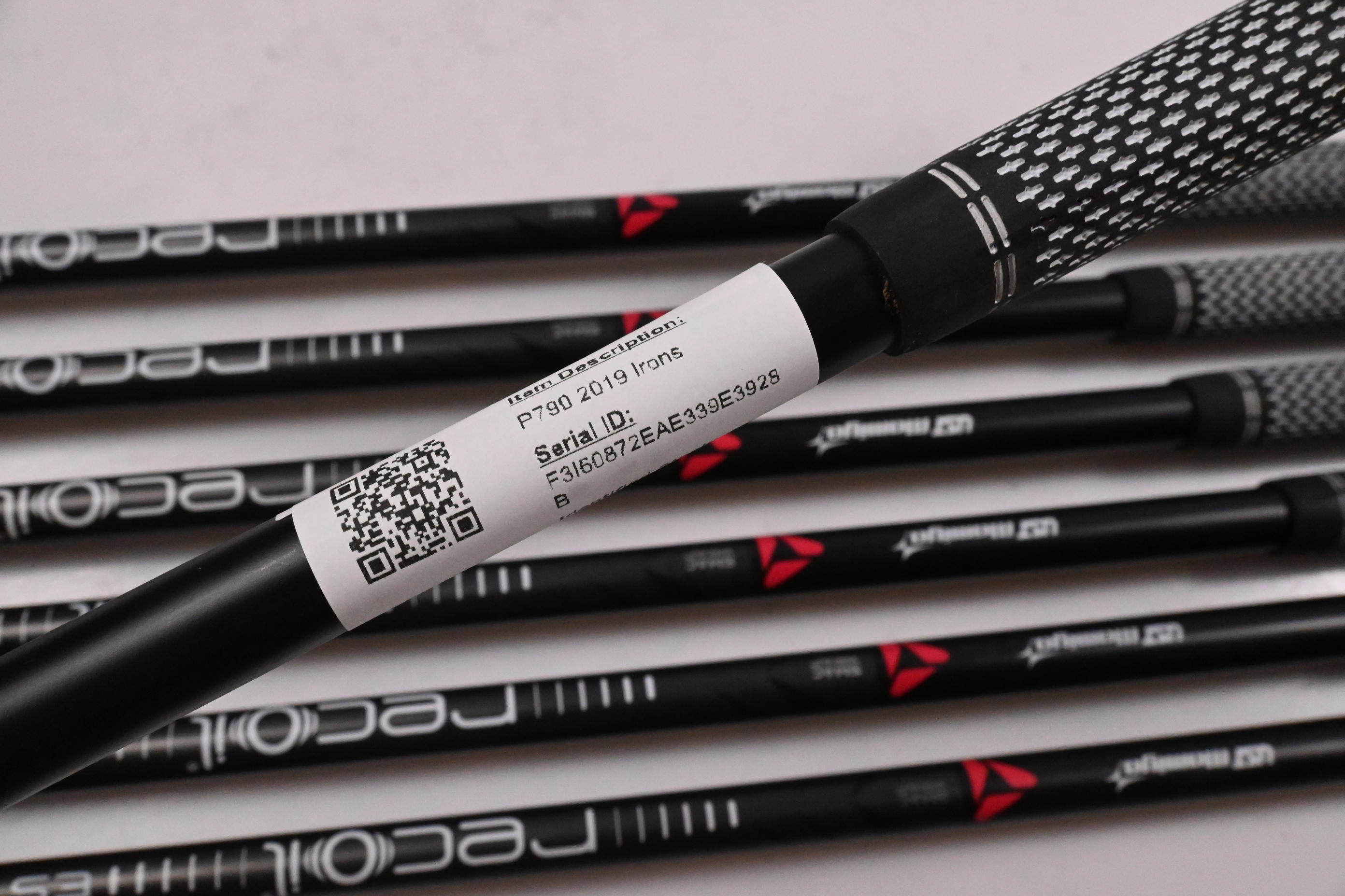 Left Hand Taylormade P790 2019 Irons / 4-PW / Regular Flex UST Recoil ES760