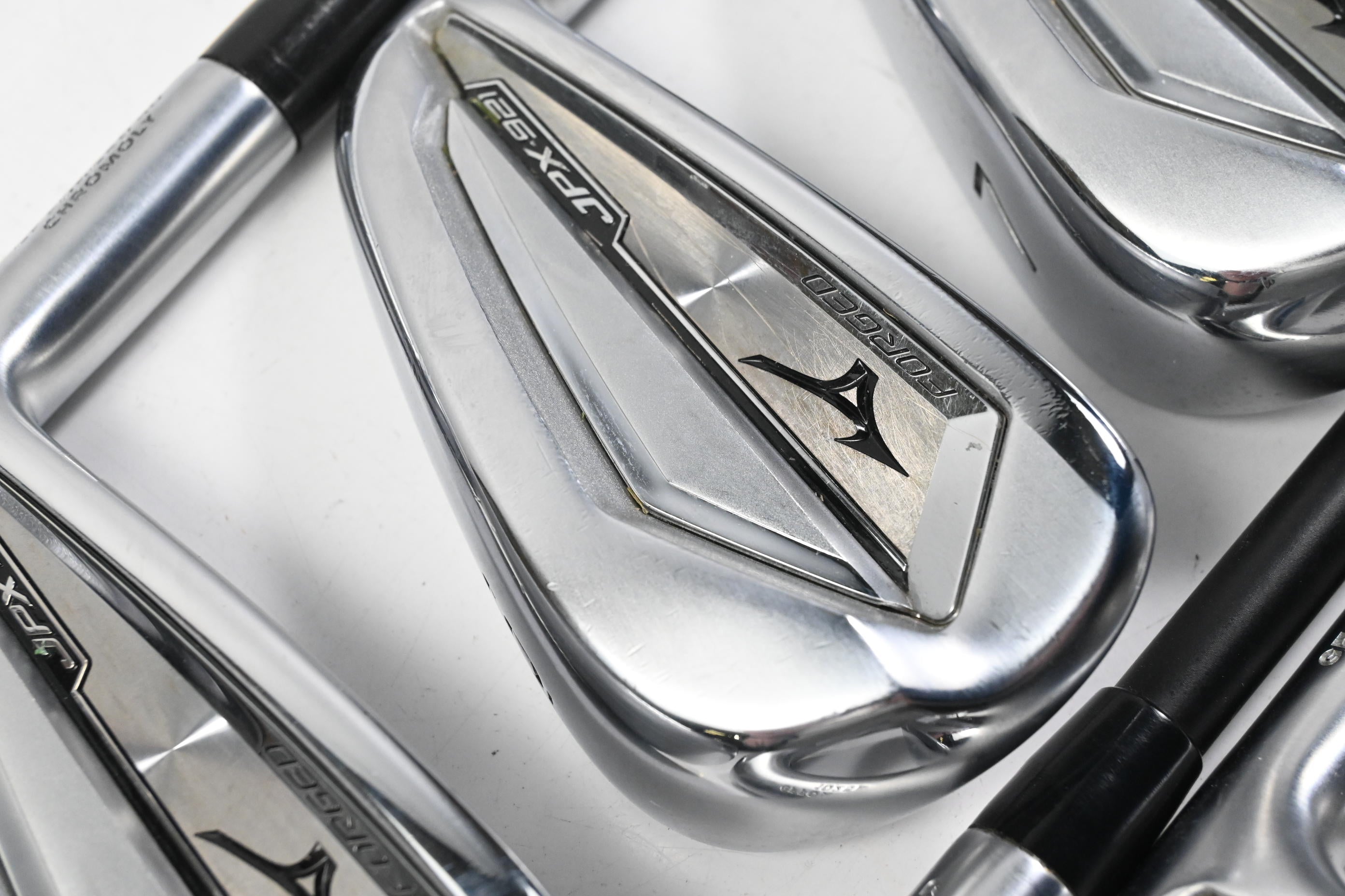 Mizuno JPX 921 Forged Irons / 5-PW / Stiff Flex KBS PGI 80 Shafts