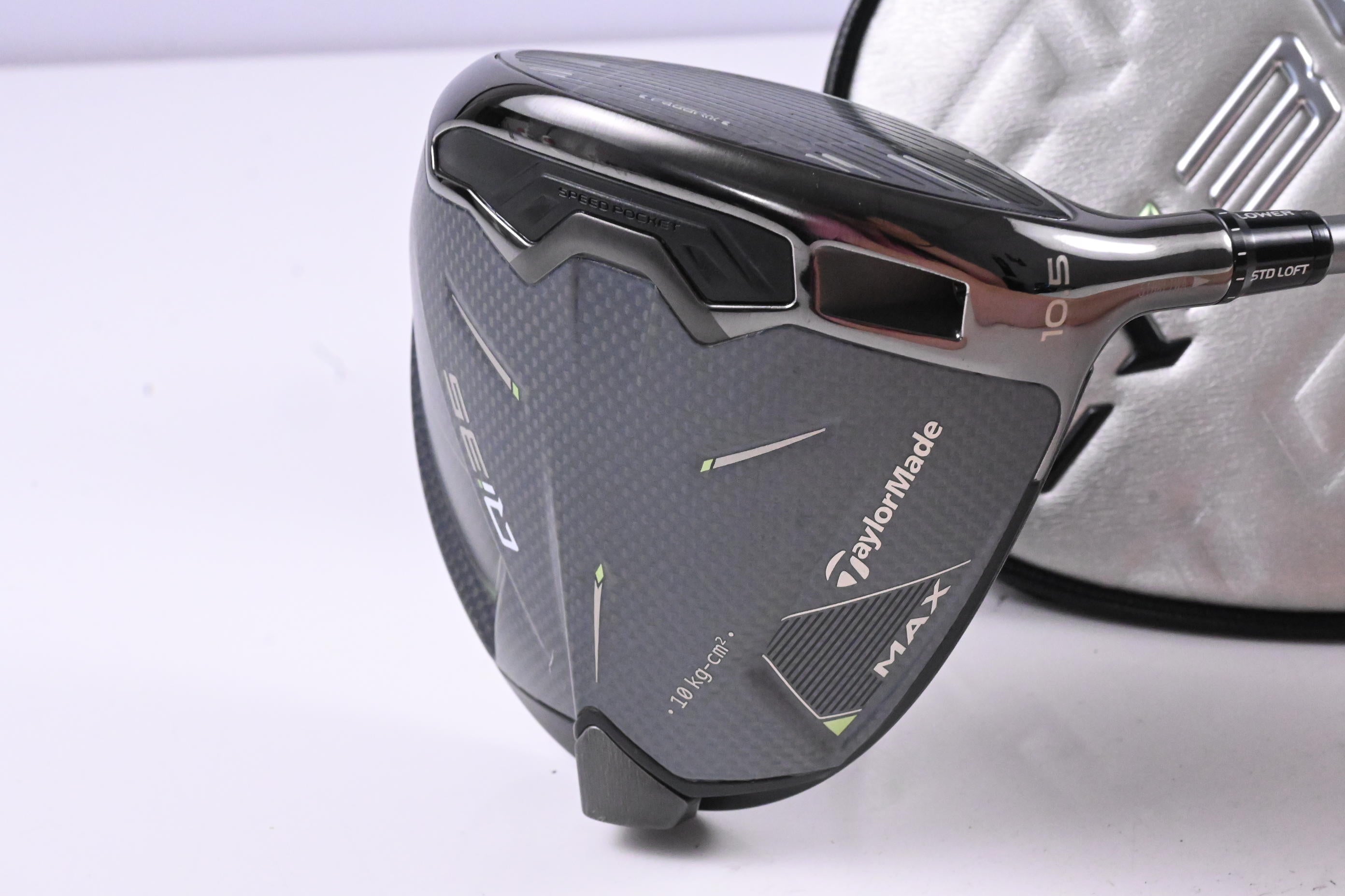 Taylormade Qi35 Driver / 10.5 Degree / Stiff Flex AirSpeeder 50 Shaft