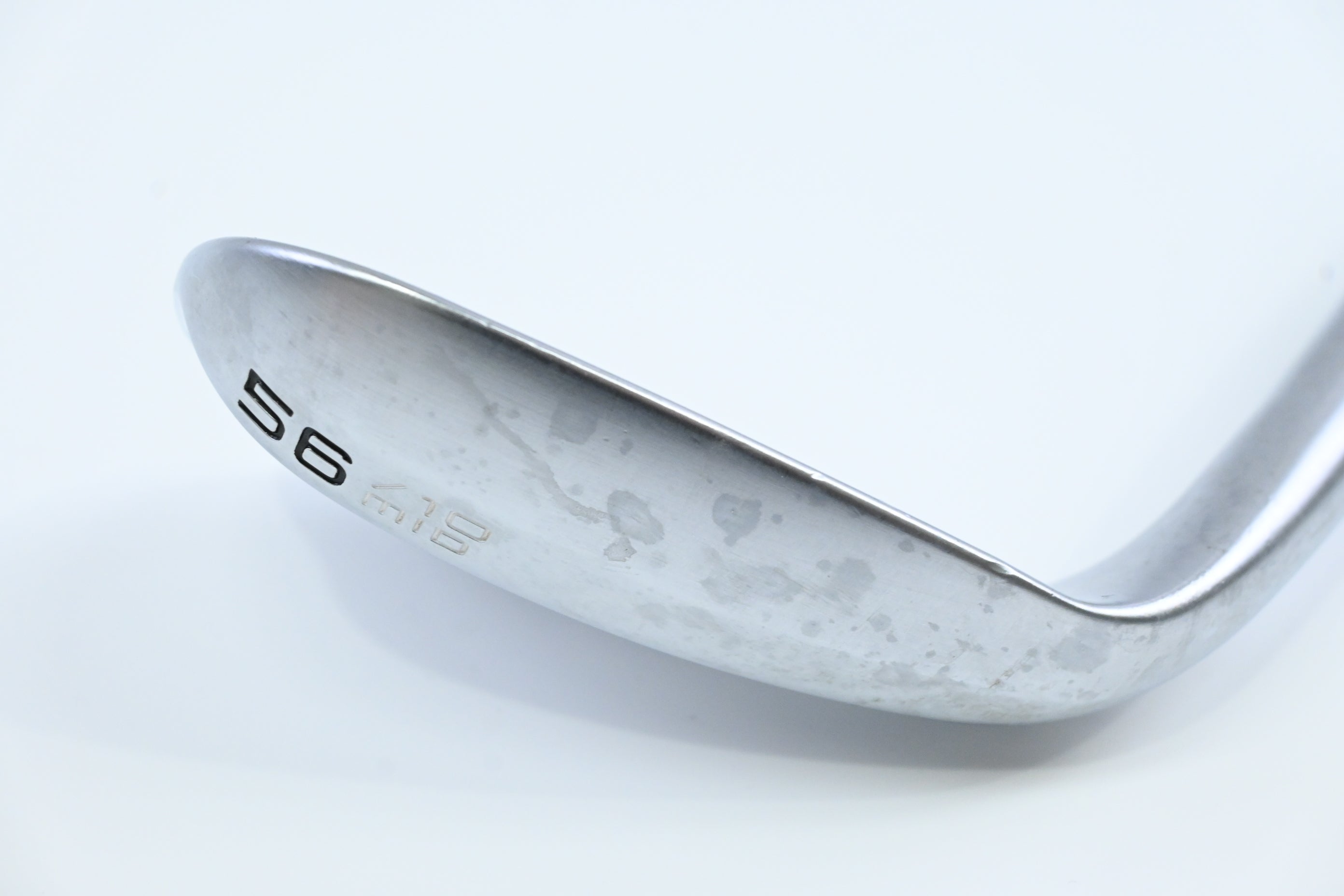 Cleveland RTX-4 Sand Wedge / 56 Degree / Stiff Flex NS Pro Modus3 Tour 105