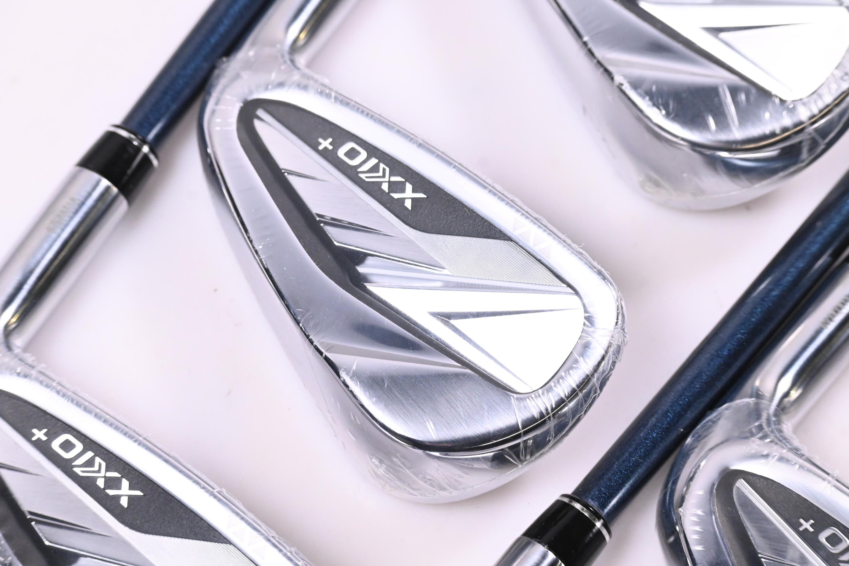 XXIO 14+ Irons / 5-PW / Regular Flex Speeder 57 Shafts