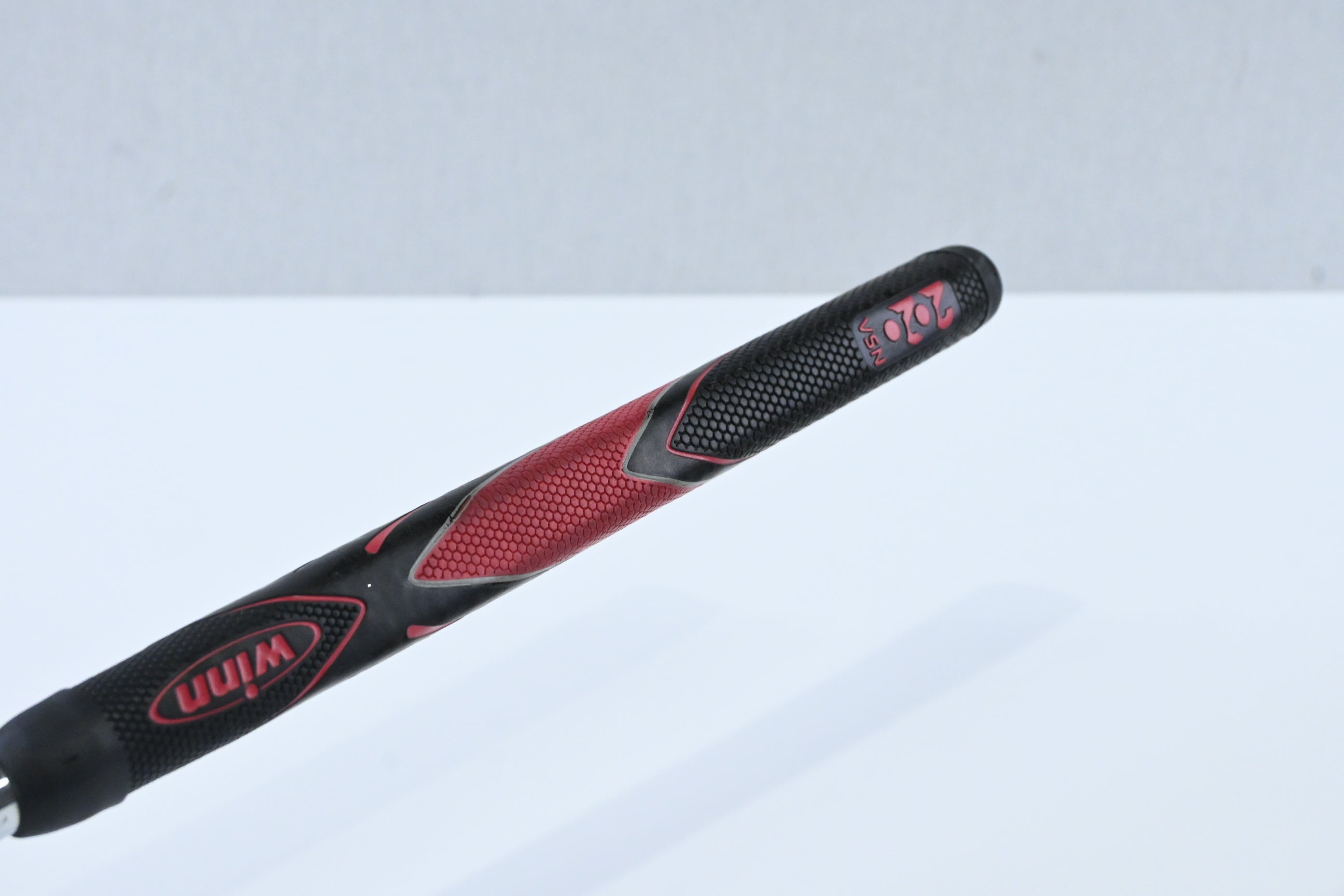 Scotty Cameron Red X2 Putter / 32 Inch