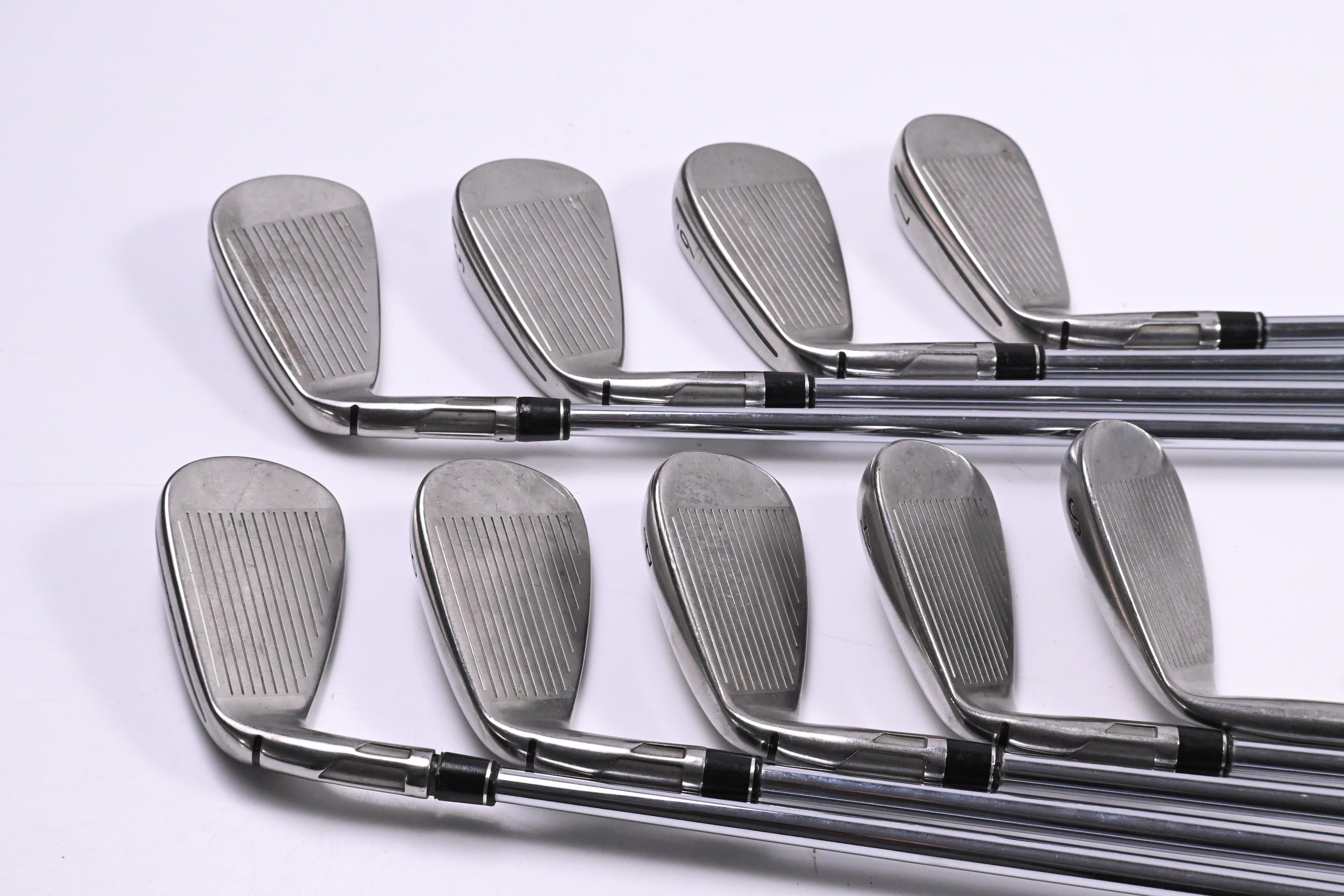 Taylormade Stealth Irons / 4-PW+SW / X-Flex N.S.Pro Modus 3 Shafts