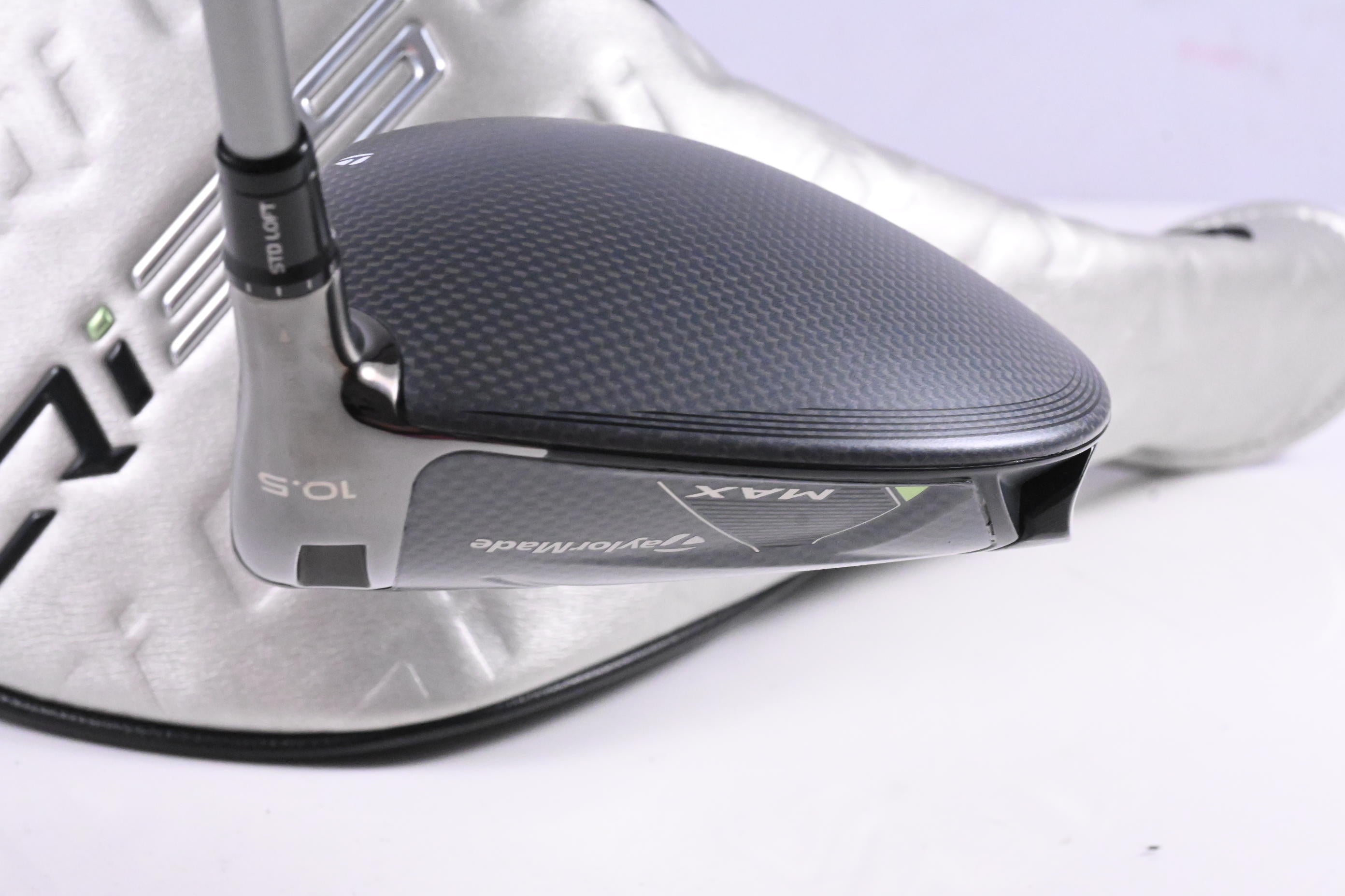 Taylormade Qi35 Driver / 10.5 Degree / Stiff Flex AirSpeeder 50 Shaft