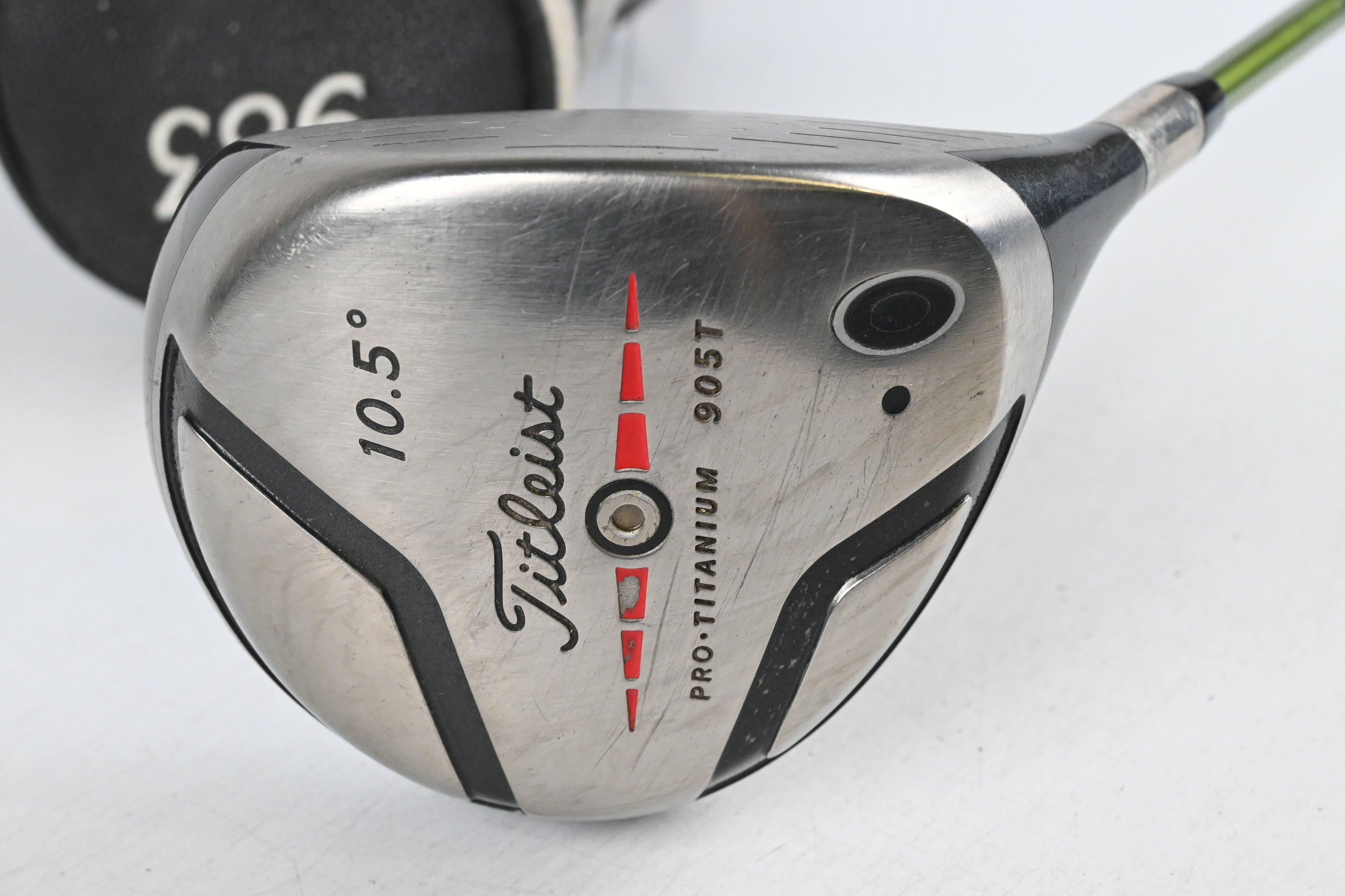 Titleist 905 T Driver / 10.5 Degree / Regular Flex Aldila NV Green 65 Shaft