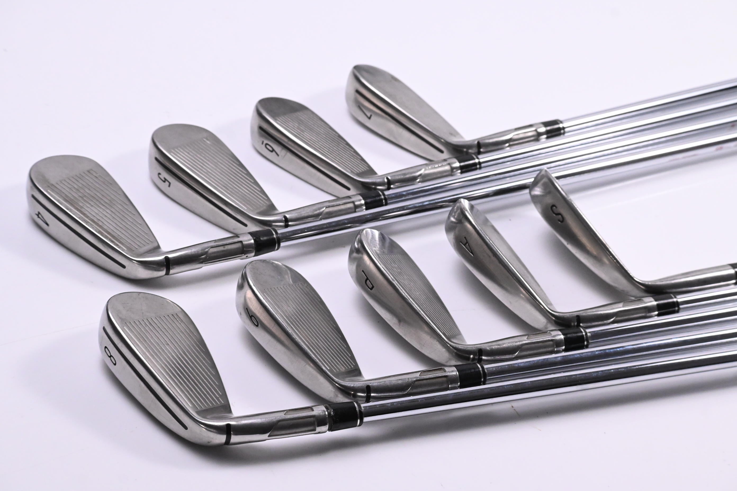 Taylormade Stealth Irons / 4-PW+SW / X-Flex N.S.Pro Modus 3 Shafts