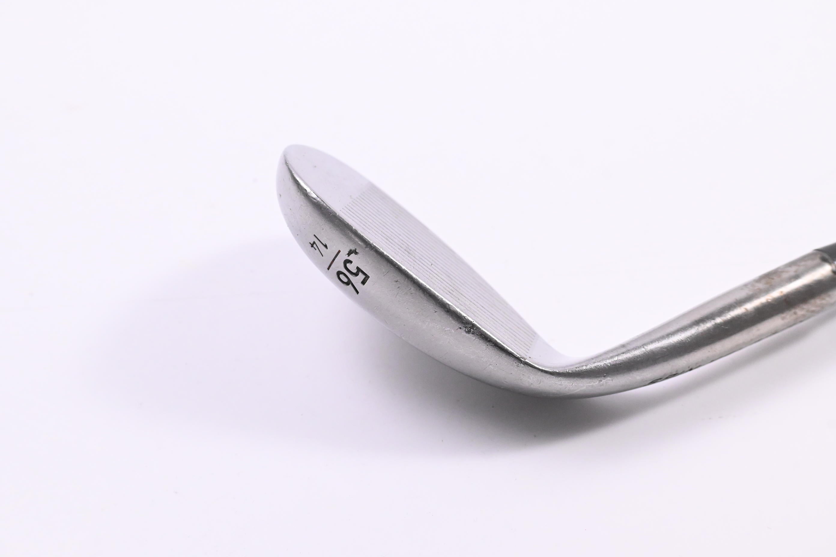 Nike SV Sand Wedge / 56 Degree / Wedge Flex Dynamic Gold Shaft