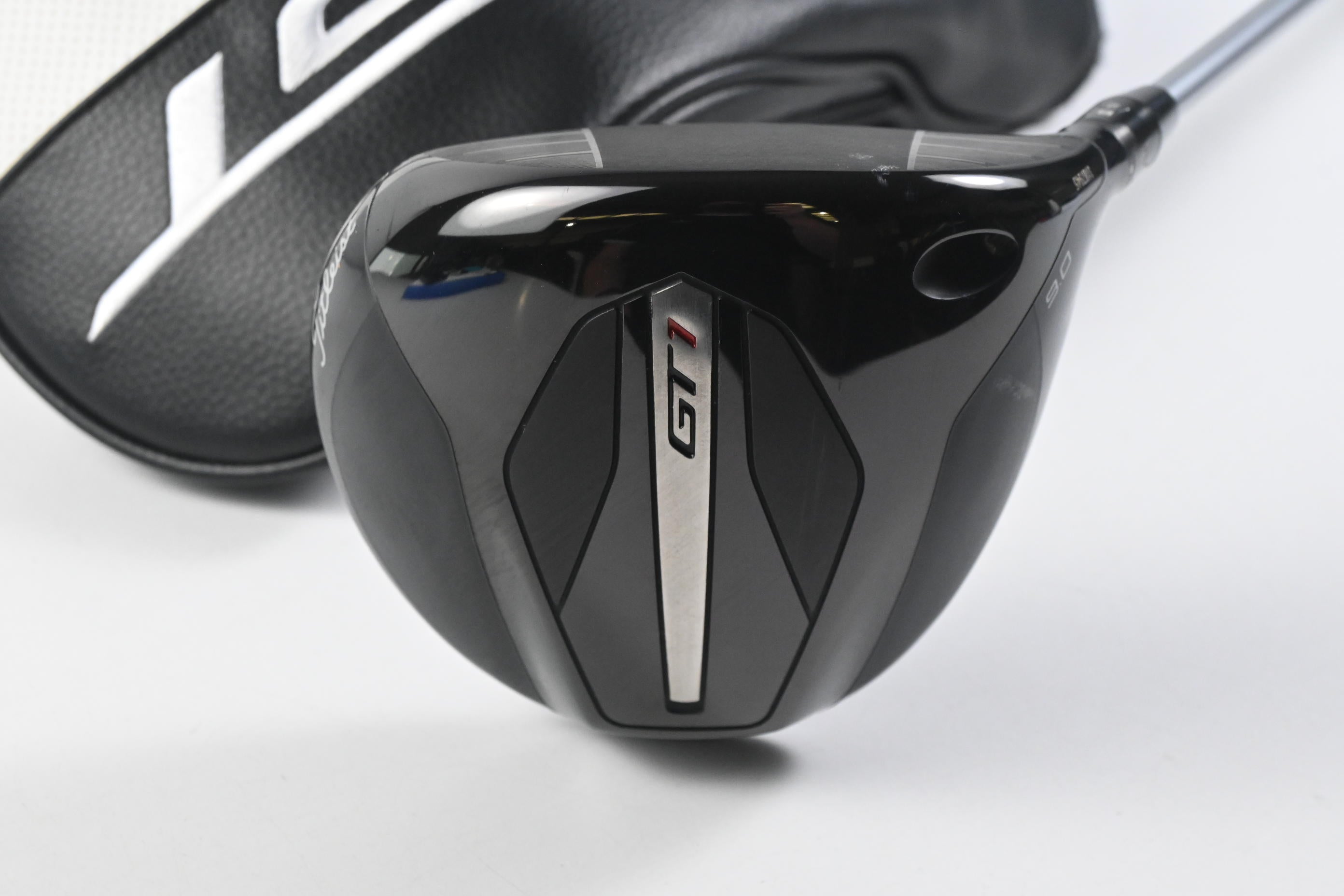 Titleist GT1 Driver / 9 Degree / Regular Flex Fujikura Air Speeder 40 Shaft