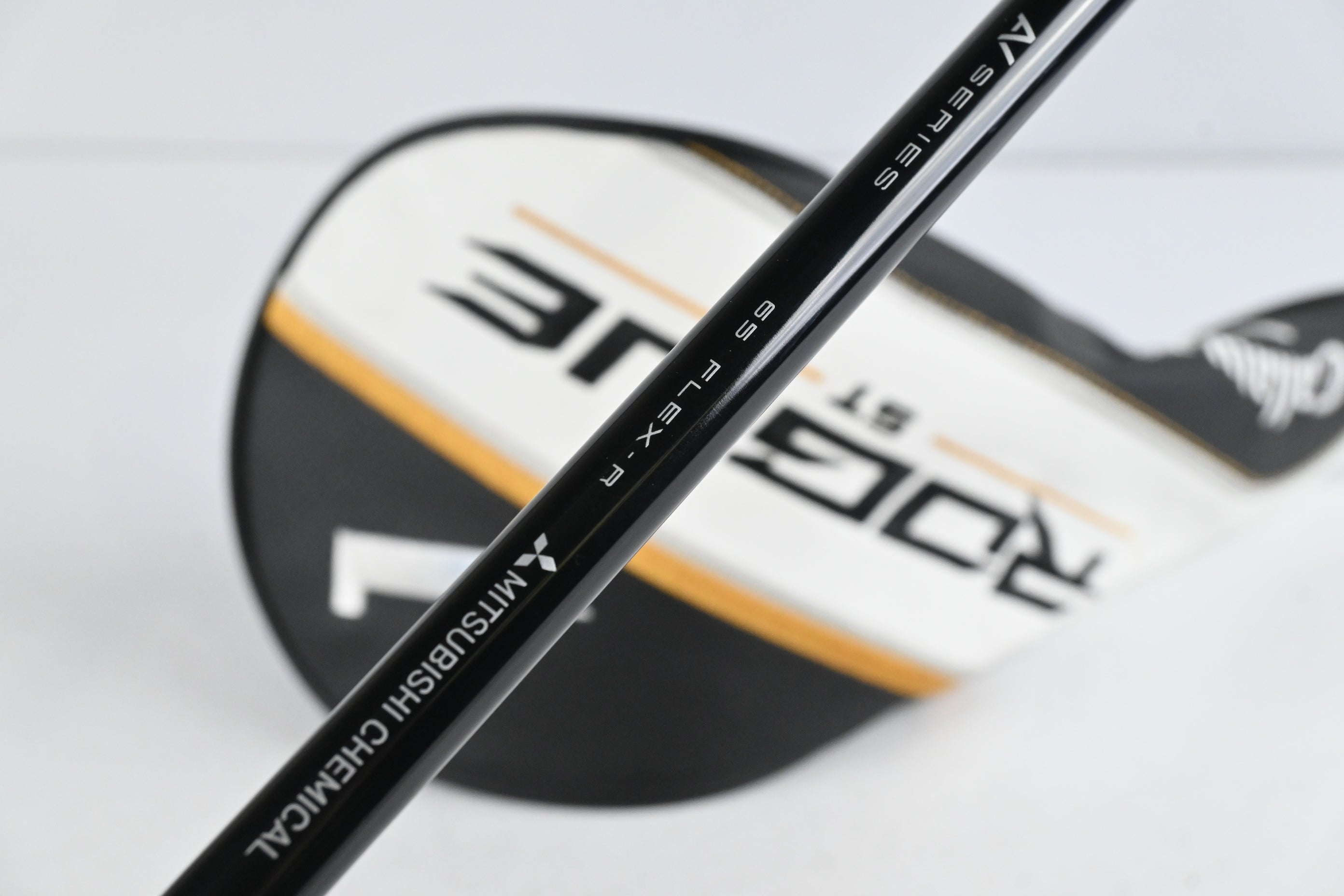 Callaway Rogue ST MAX LS Driver / 9 Degree / Regular Flex Tensei AV Blue 65 Shaft